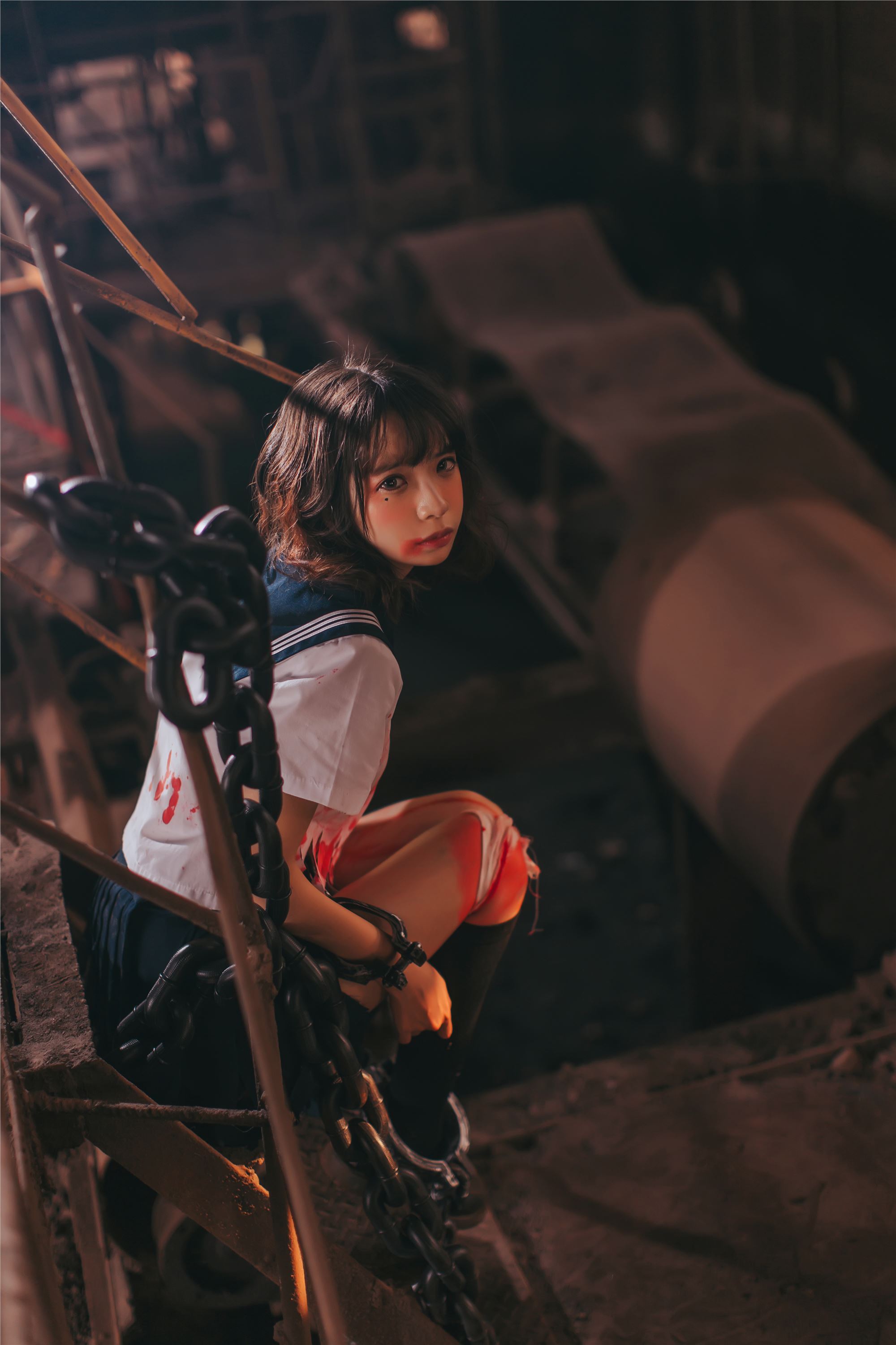 疯猫ss - 被囚禁的少女