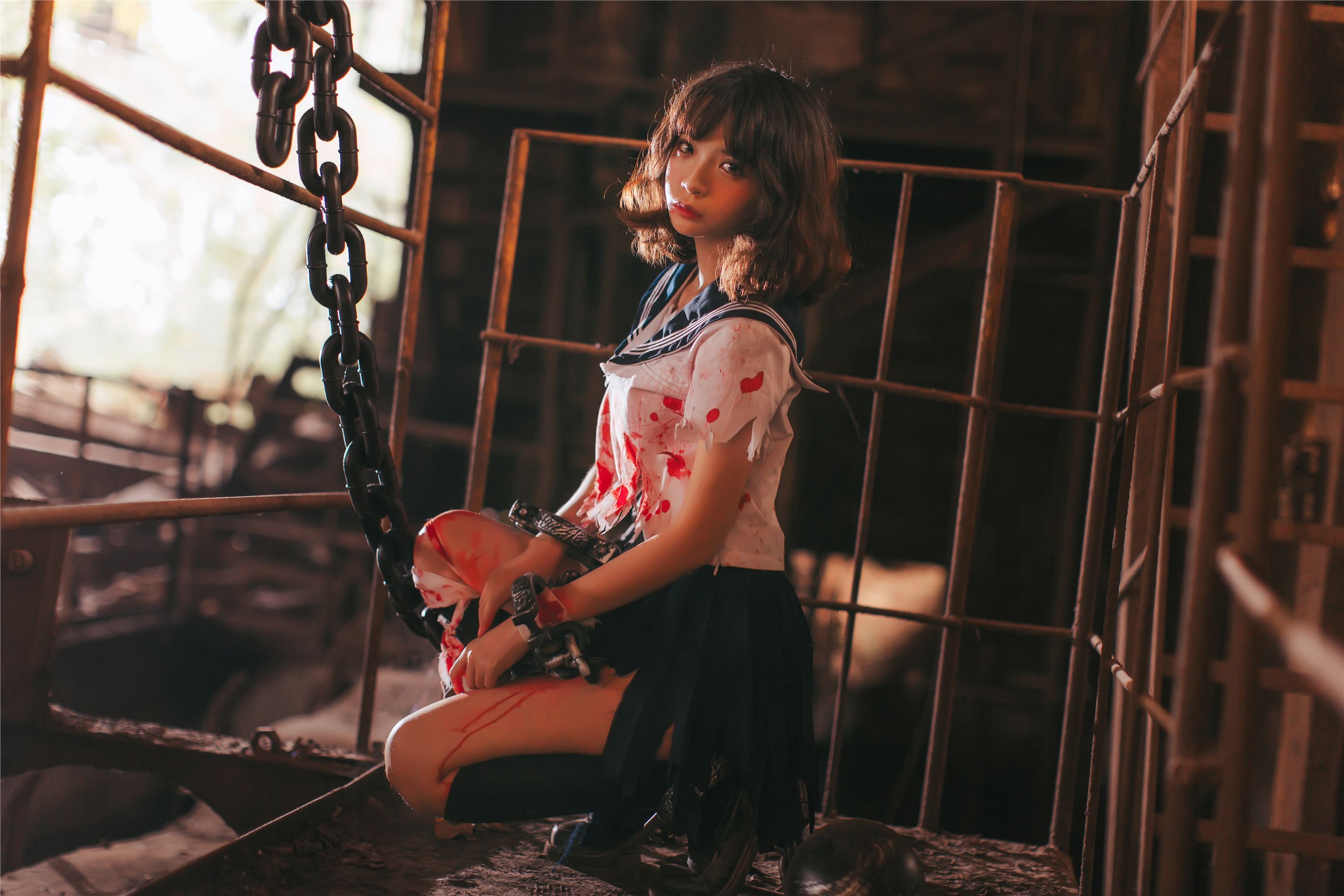 疯猫ss - 被囚禁的少女