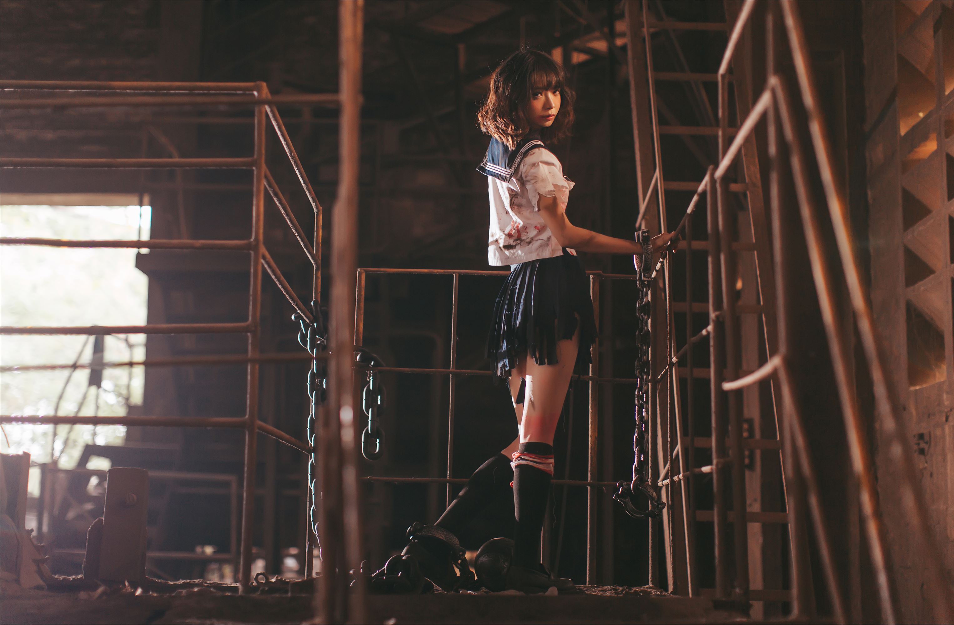 疯猫ss - 被囚禁的少女