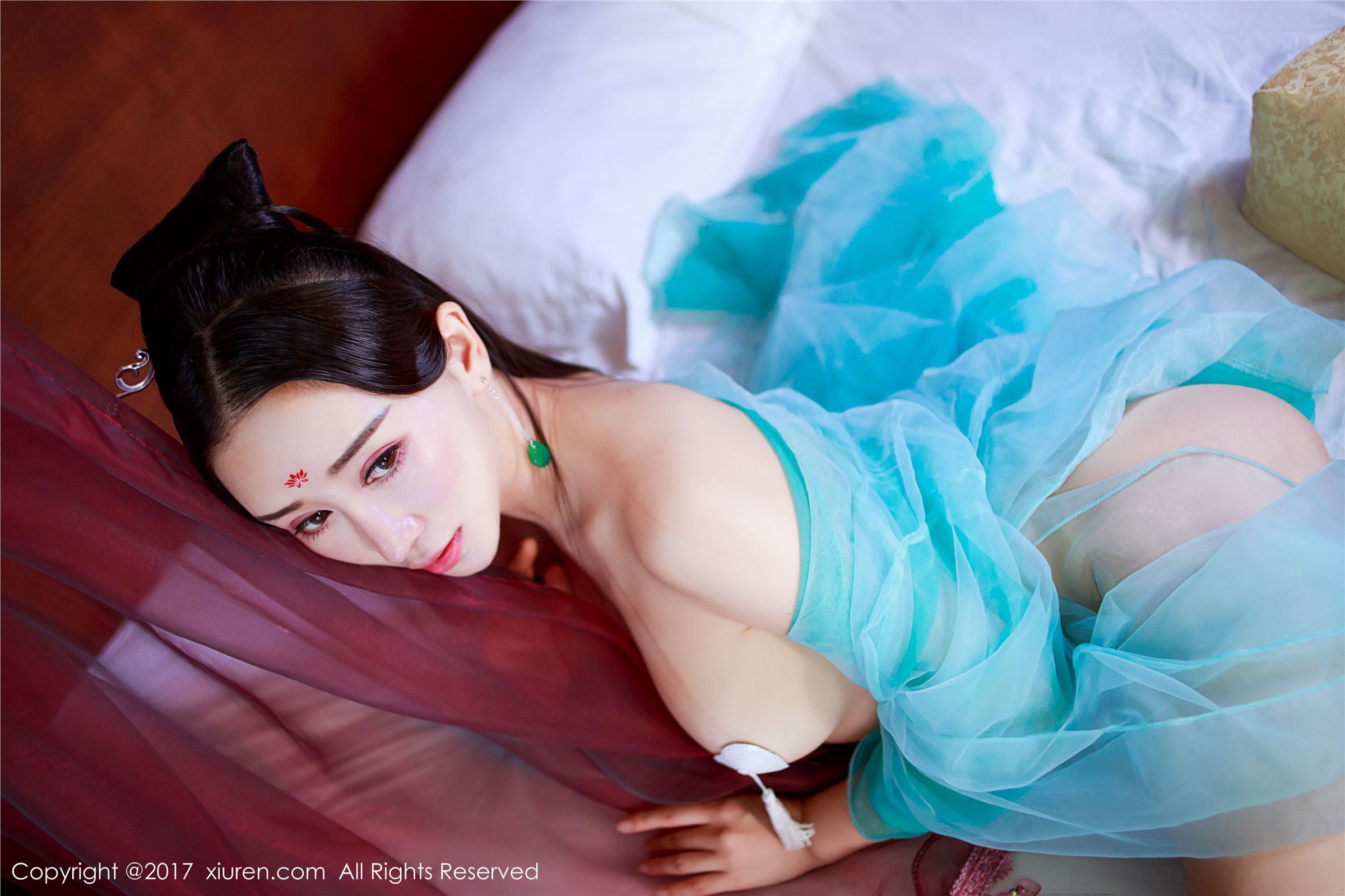 [XIUREN秀人]2017.08.22 No.804 邹晶晶女王