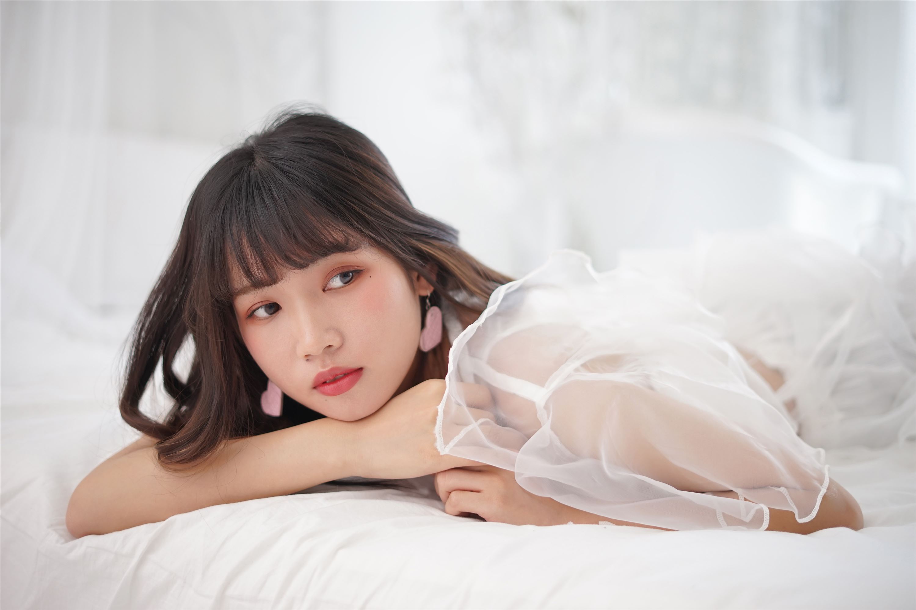 [YALAYI雅拉伊]2018.05.25 No.001 恋上你的床 公主小兔子