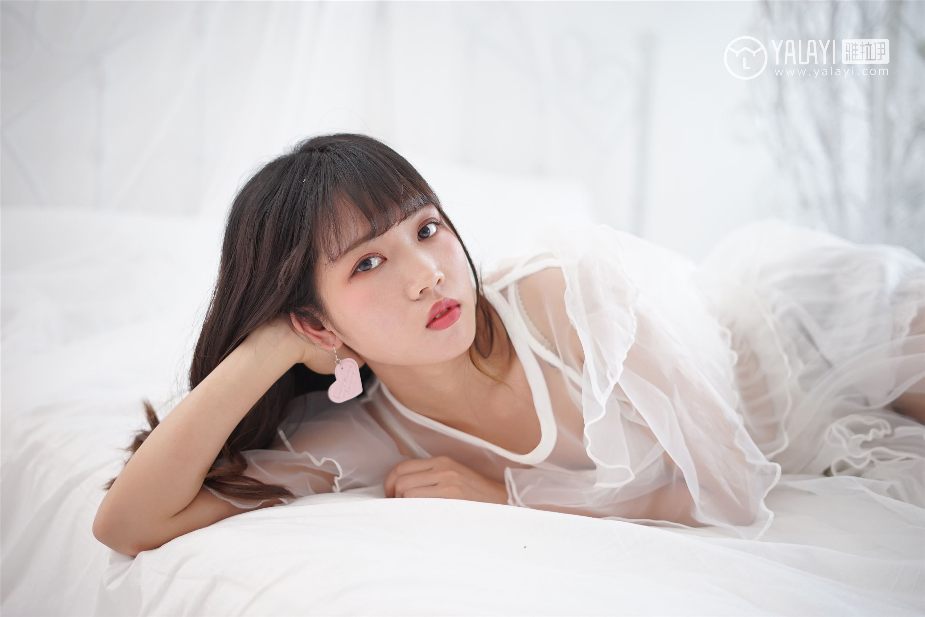 [YALAYI雅拉伊]2018.05.25 No.001 恋上你的床 公主小兔子