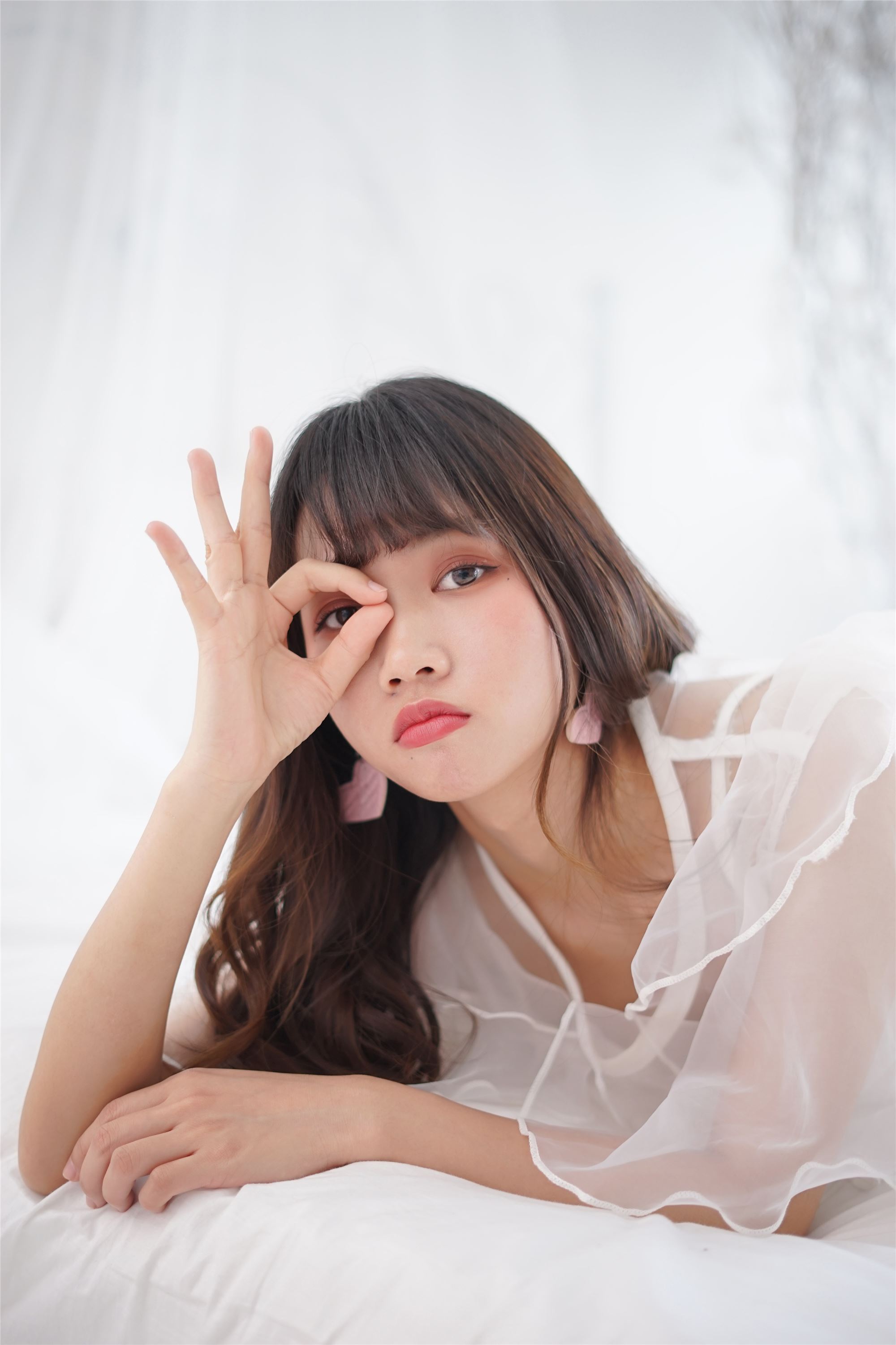 [YALAYI雅拉伊]2018.05.25 No.001 恋上你的床 公主小兔子