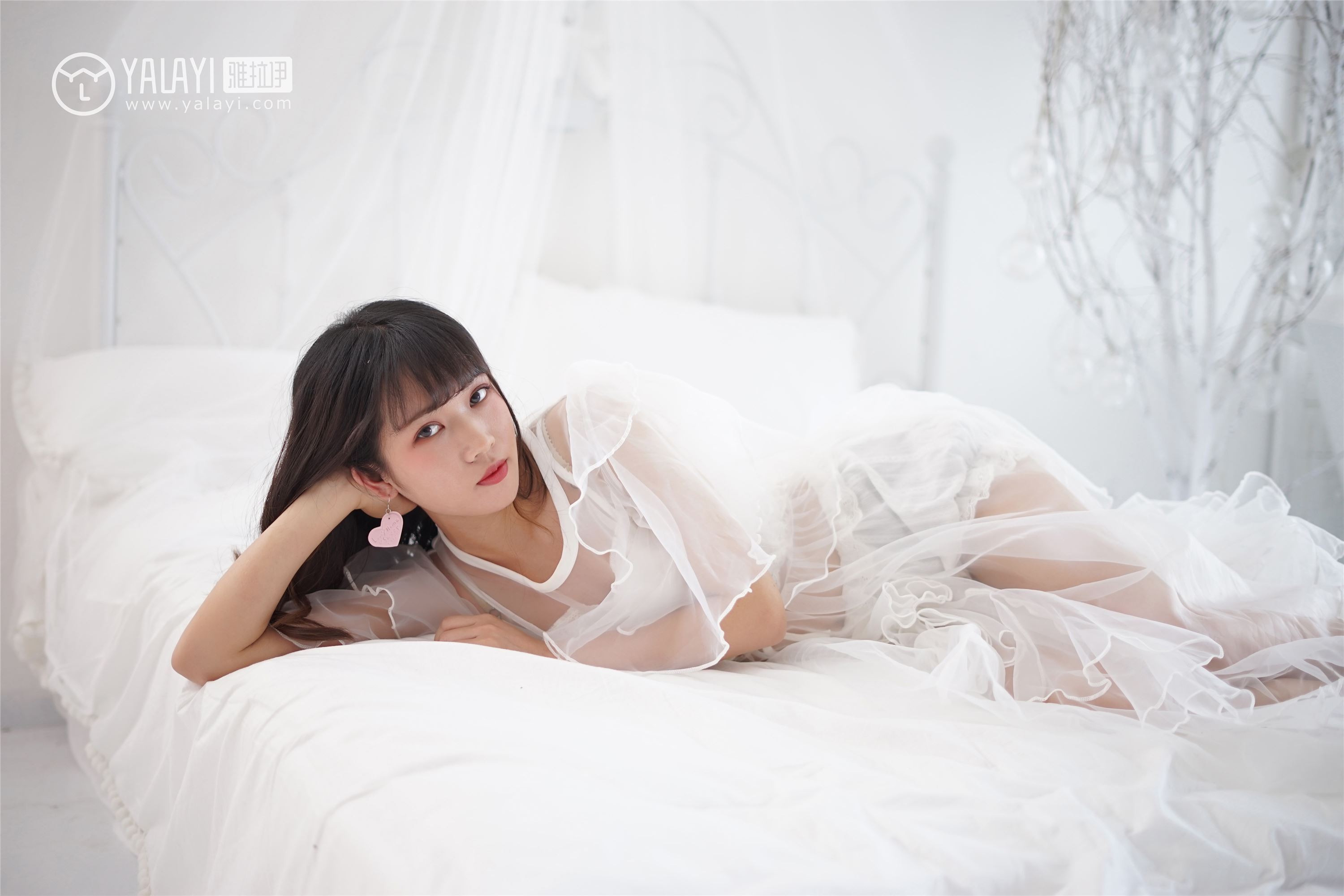 [YALAYI雅拉伊]2018.05.25 No.001 恋上你的床 公主小兔子