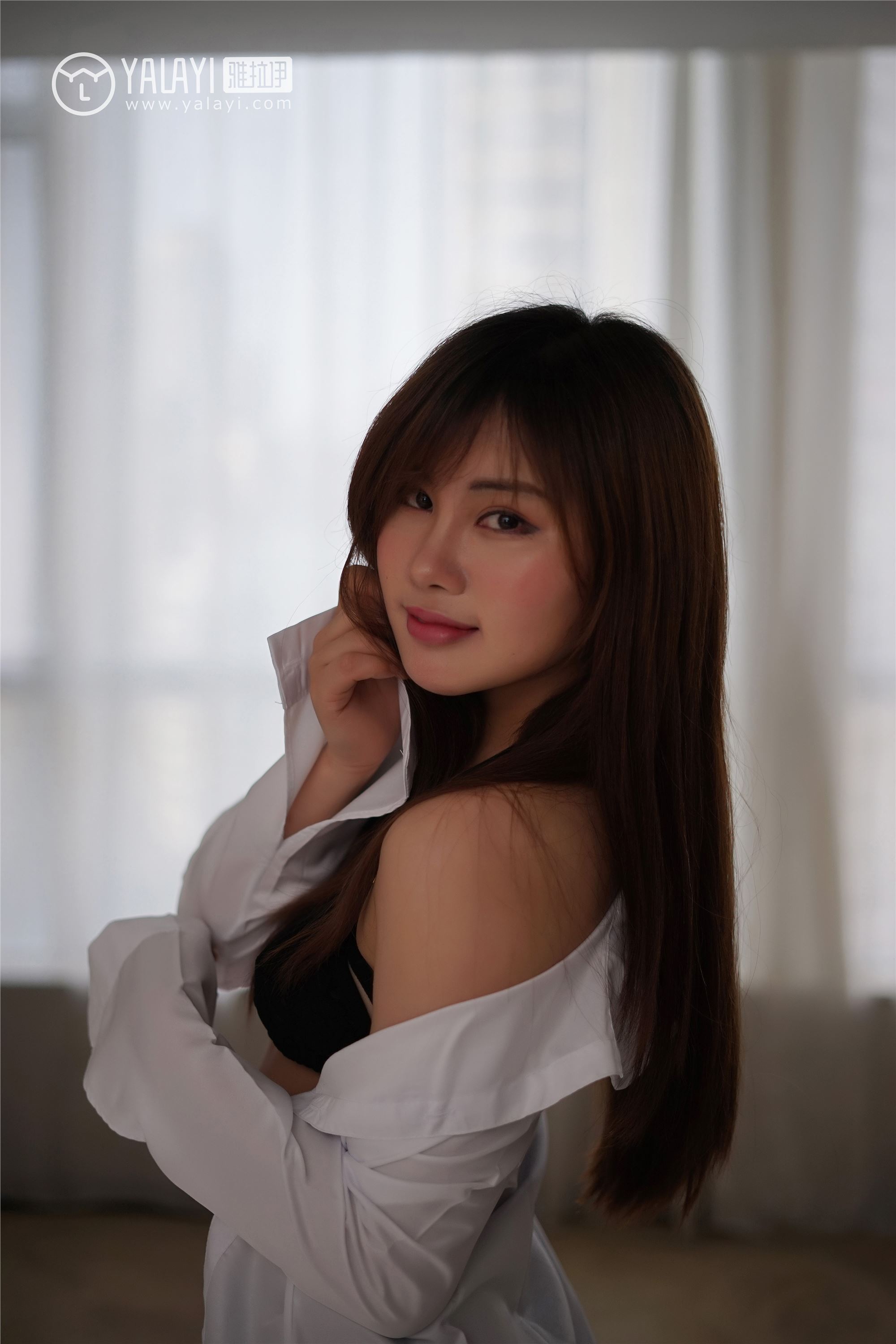 [YALAYI雅拉伊]2018.05.26 No.002 妮妮的黑丝诱惑 艾妮妮