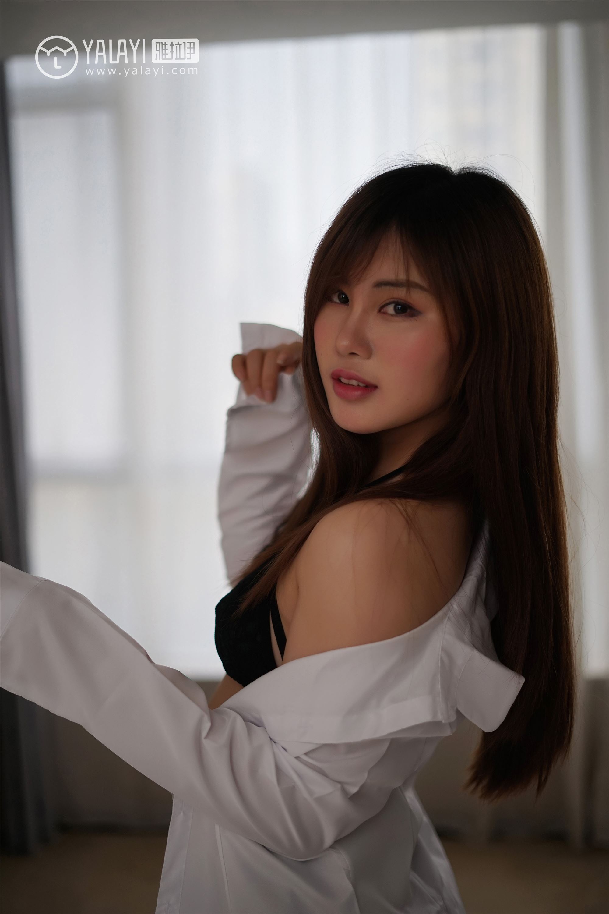 [YALAYI雅拉伊]2018.05.26 No.002 妮妮的黑丝诱惑 艾妮妮