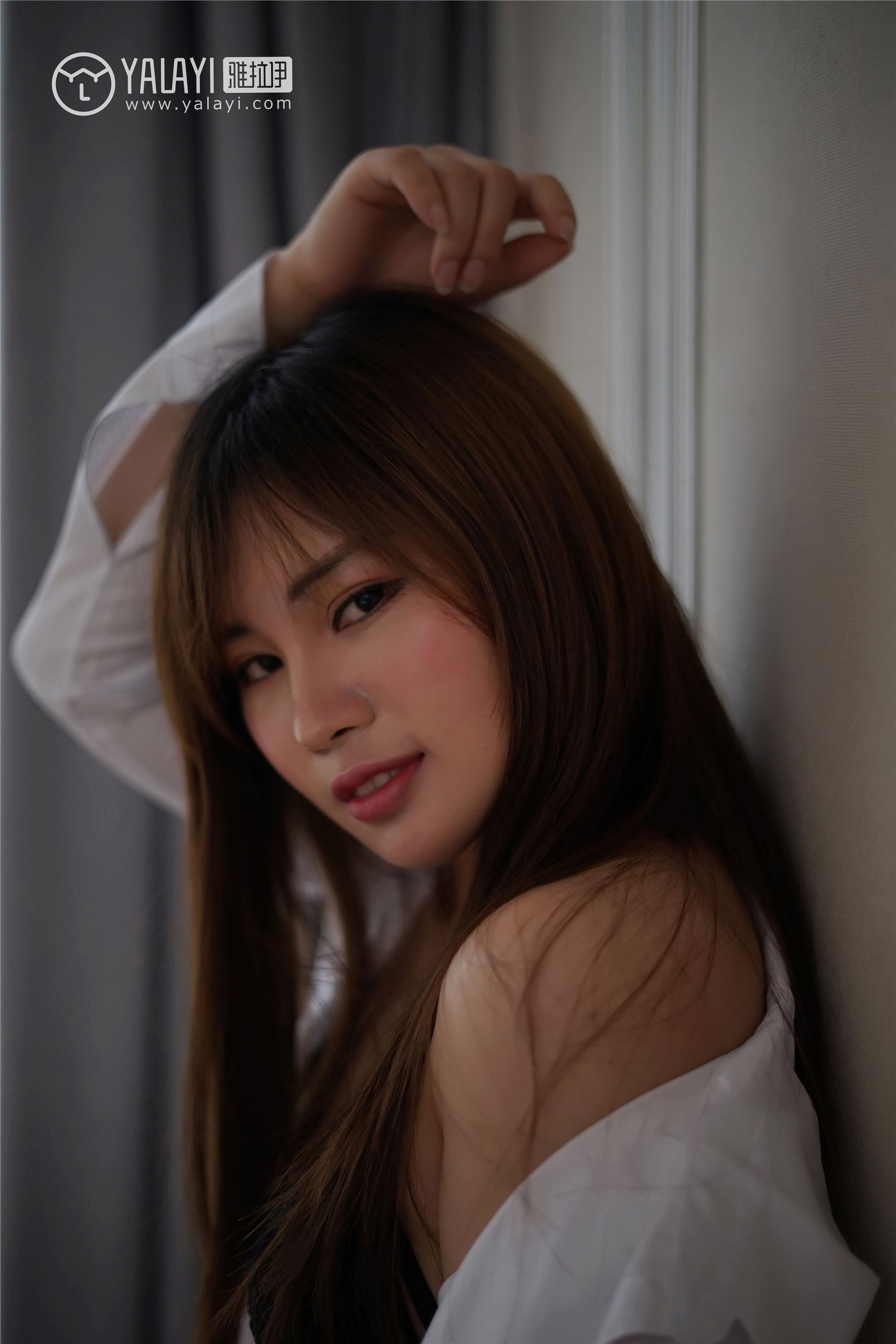 [YALAYI雅拉伊]2018.05.26 No.002 妮妮的黑丝诱惑 艾妮妮