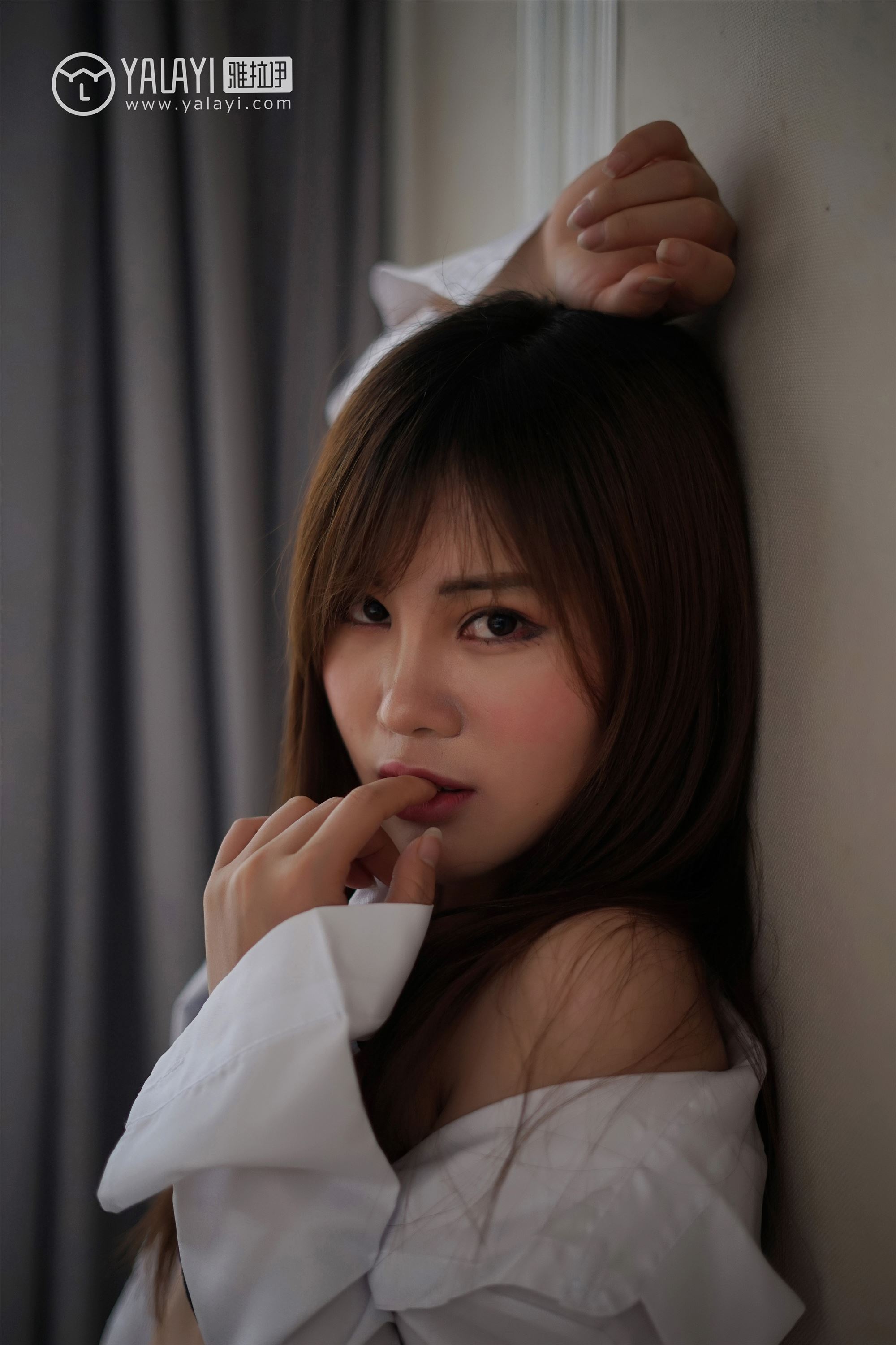 [YALAYI雅拉伊]2018.05.26 No.002 妮妮的黑丝诱惑 艾妮妮