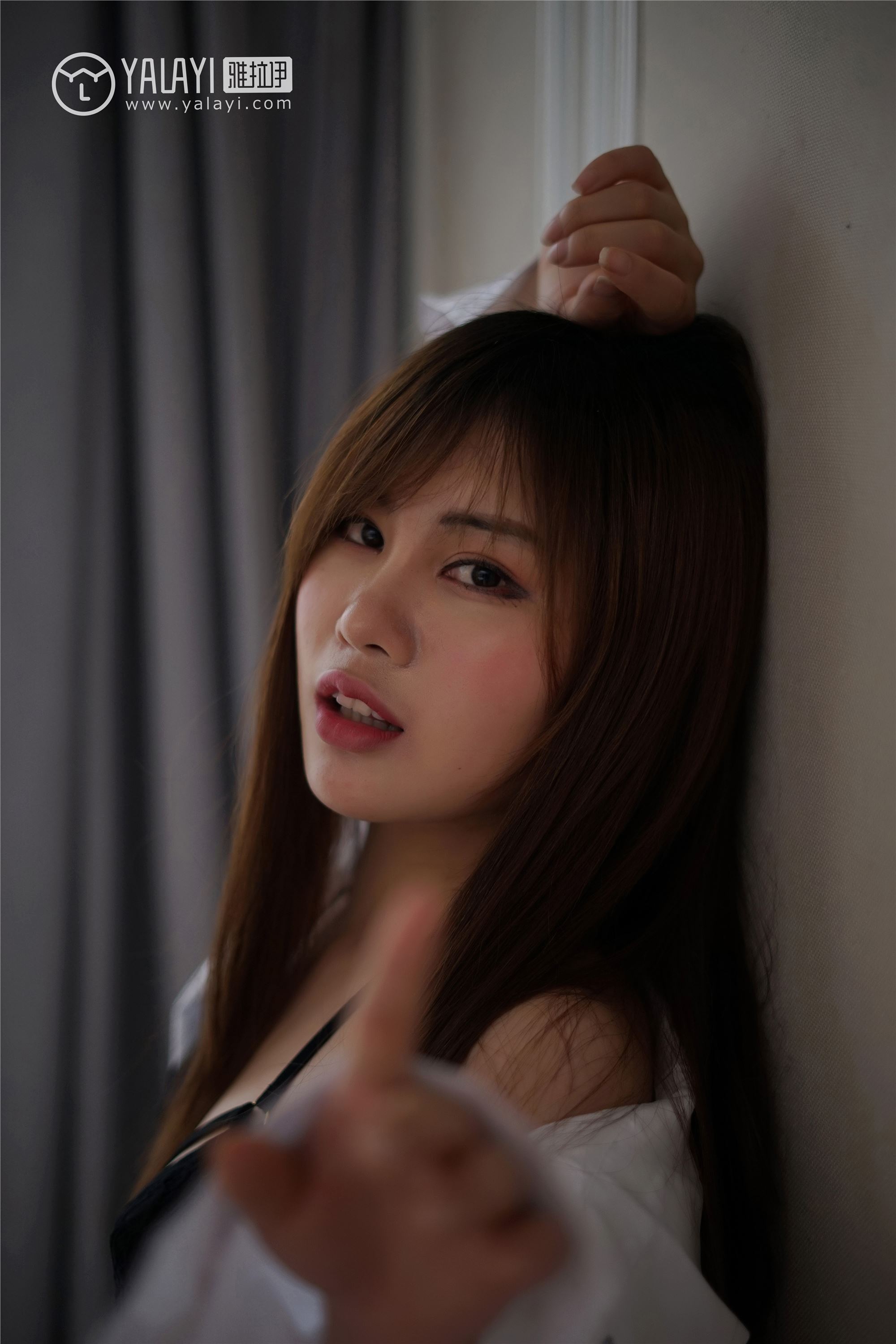 [YALAYI雅拉伊]2018.05.26 No.002 妮妮的黑丝诱惑 艾妮妮