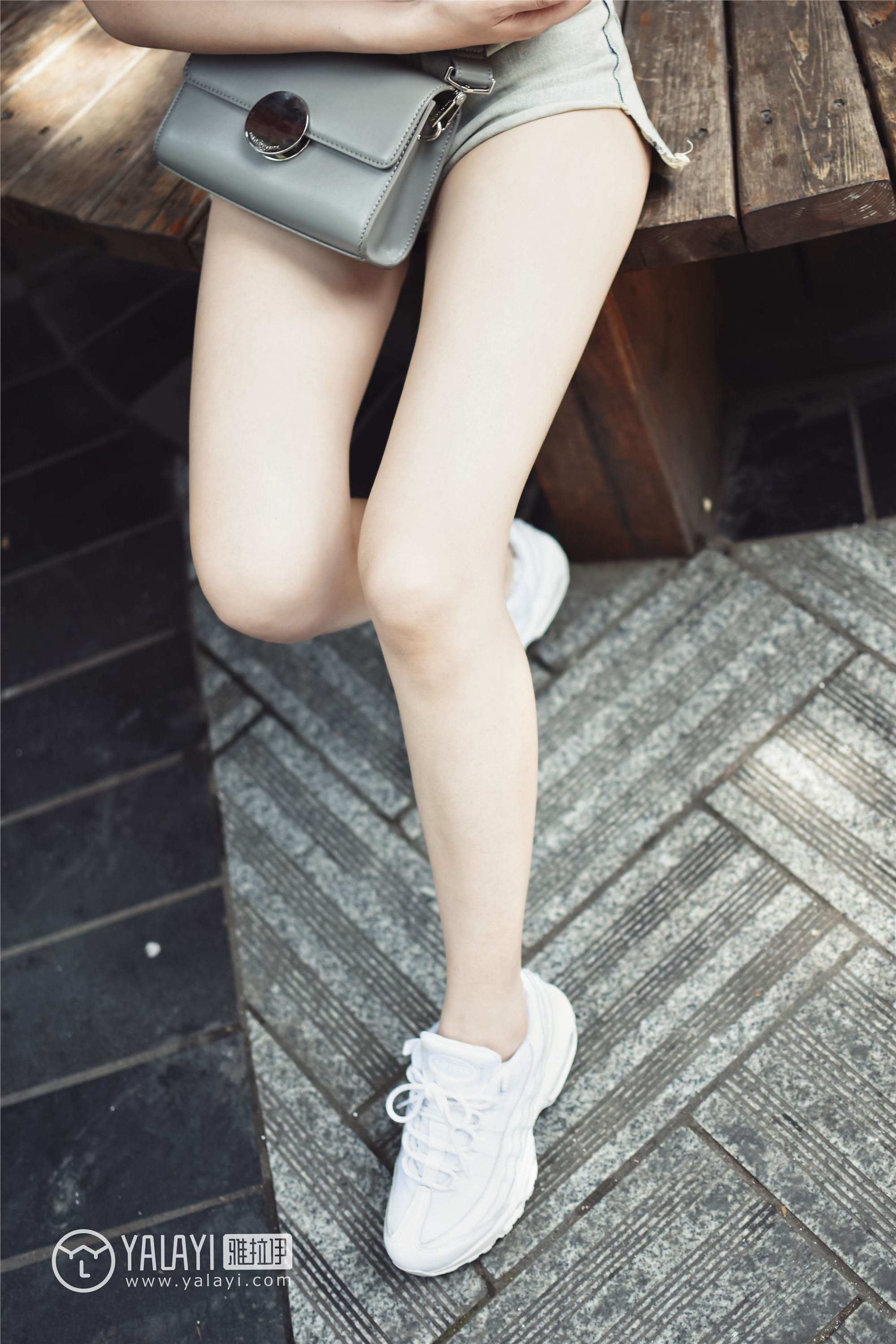 [YALAYI]雅拉伊 2018.06.06 No.006 乐园女孩肖肖 叶肖肖