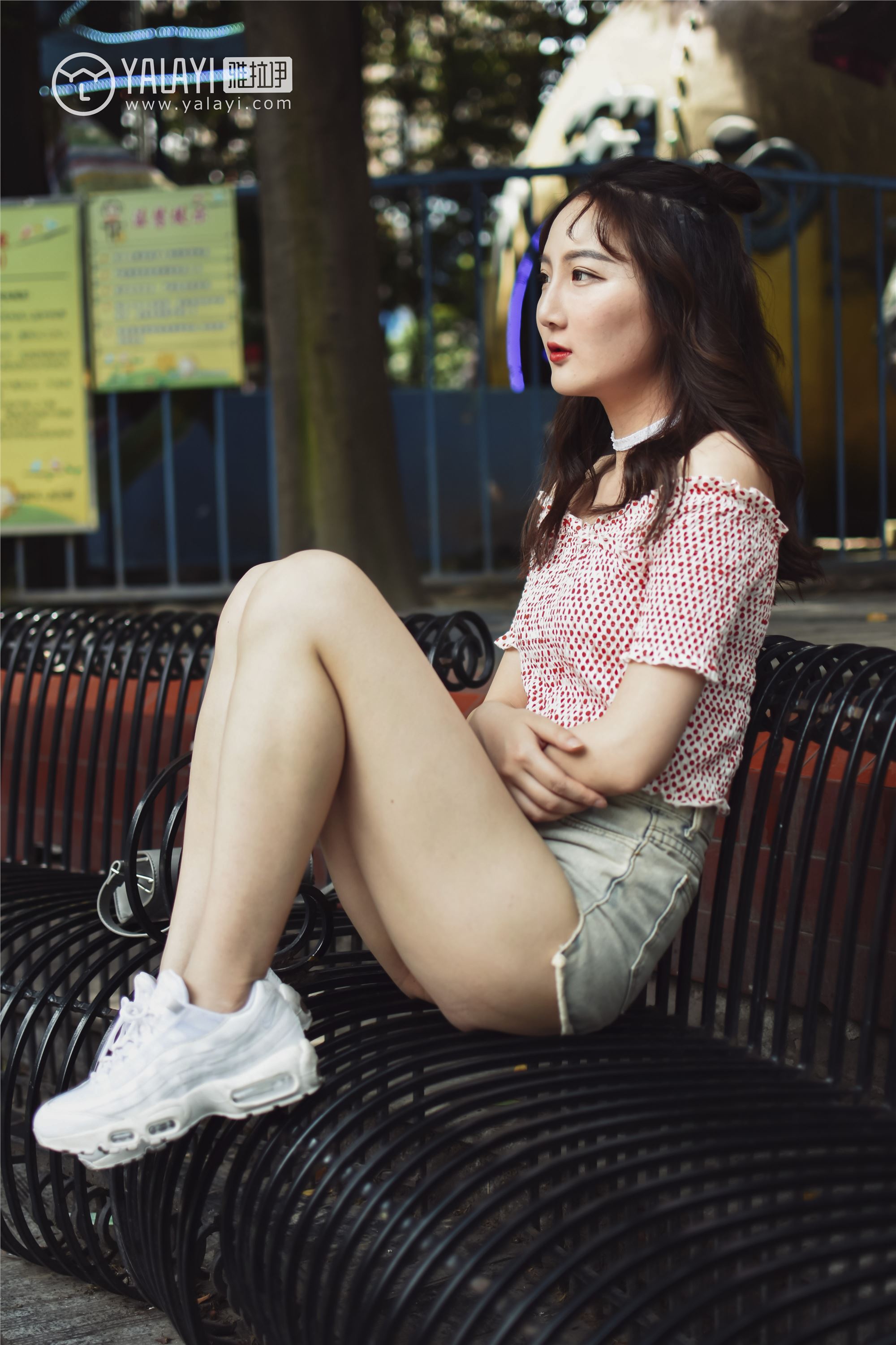 [YALAYI]雅拉伊 2018.06.06 No.006 乐园女孩肖肖 叶肖肖