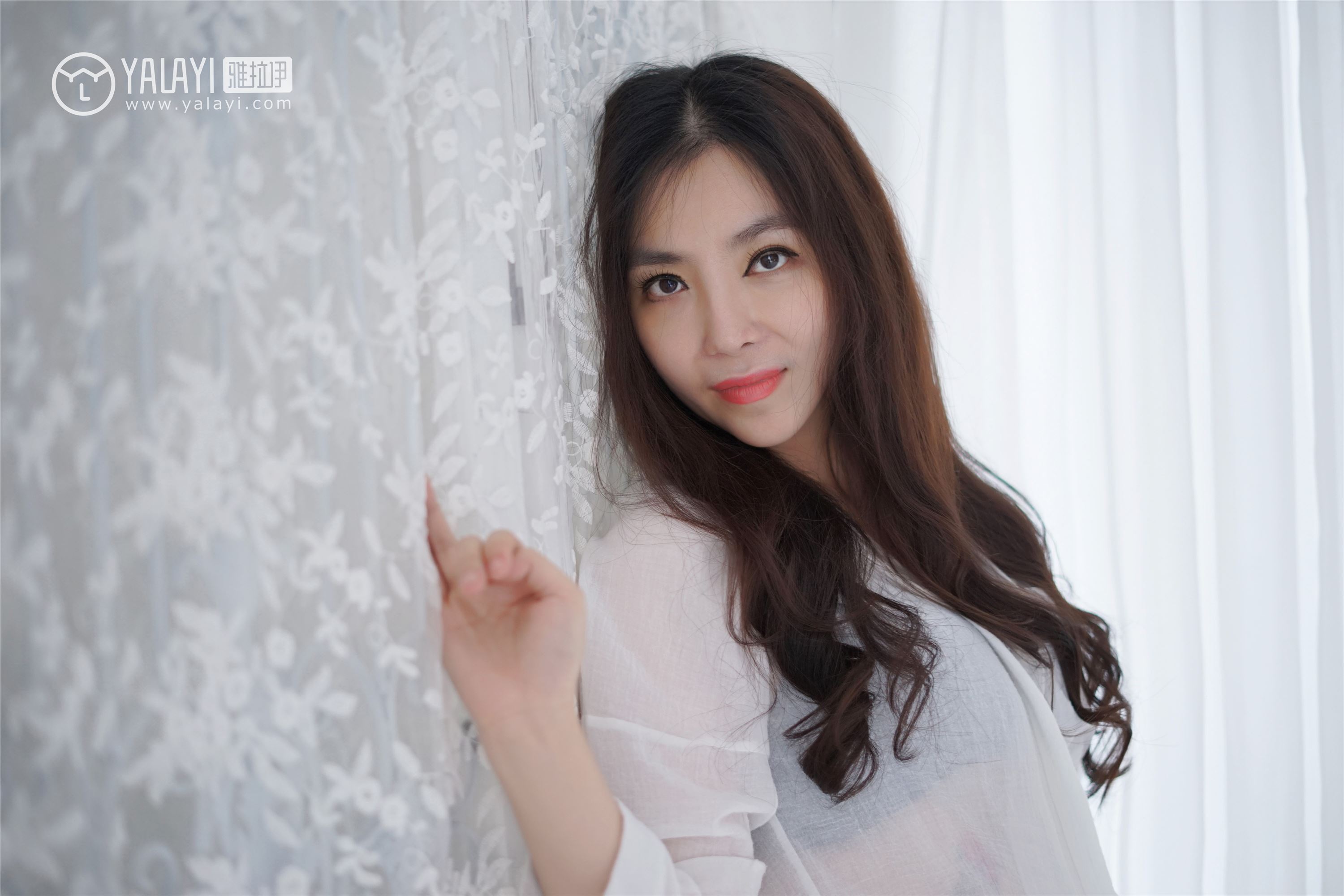 [YALAYI雅拉伊]2018.10.20 No.012 韵味美腿丽人 沈紫云