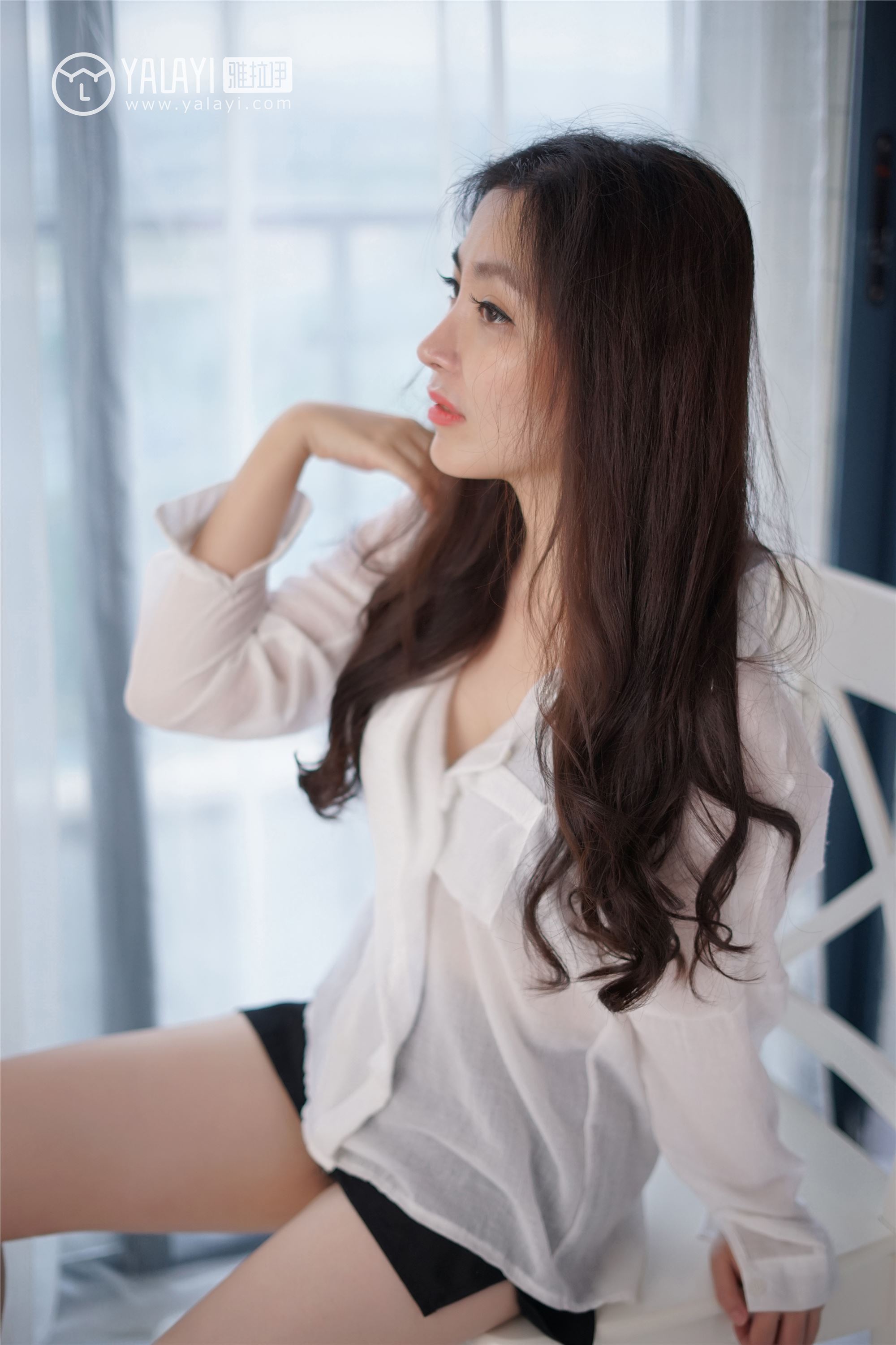 [YALAYI雅拉伊]2018.10.20 No.012 韵味美腿丽人 沈紫云