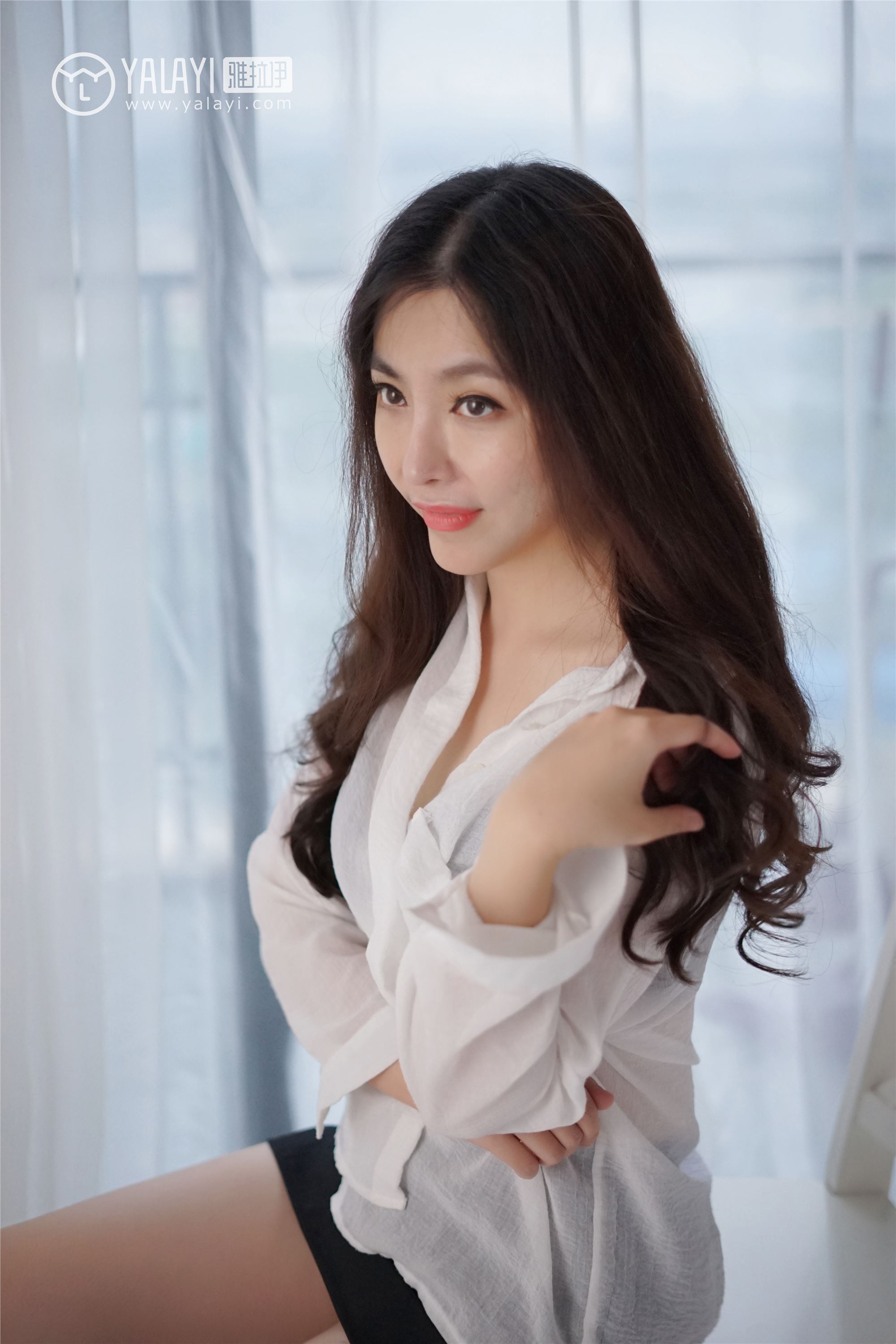 [YALAYI雅拉伊]2018.10.20 No.012 韵味美腿丽人 沈紫云