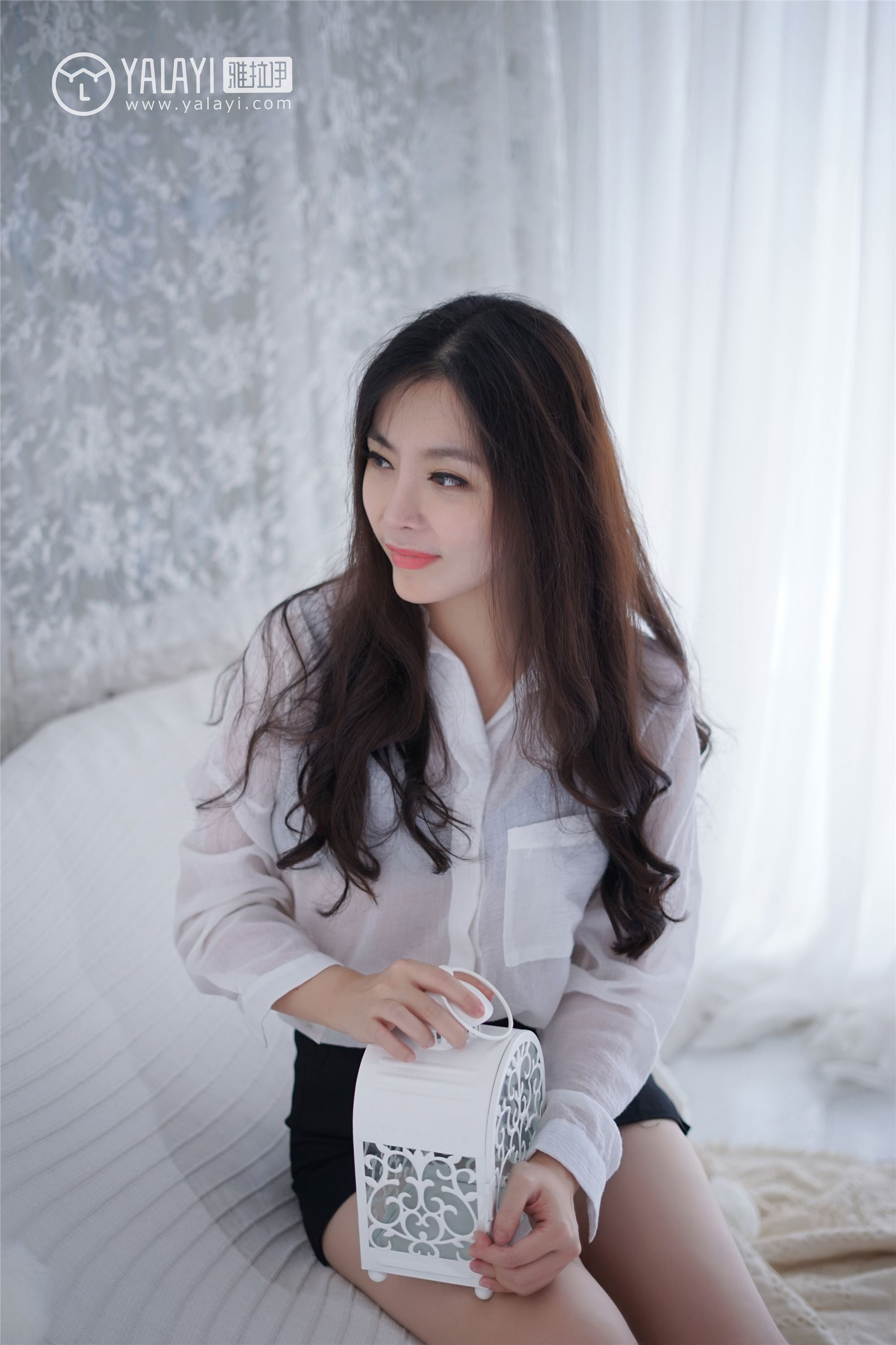 [YALAYI雅拉伊]2018.10.20 No.012 韵味美腿丽人 沈紫云