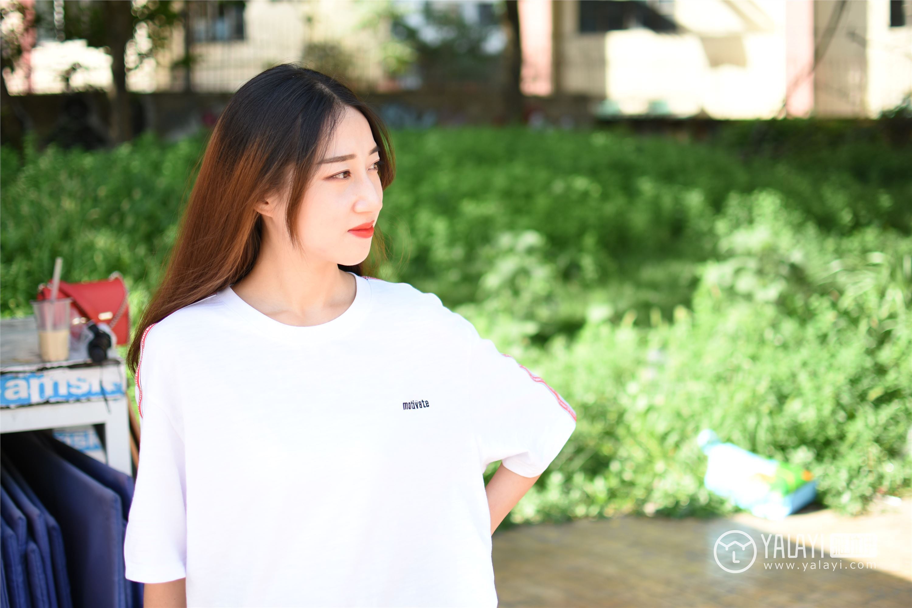 [YALAYI雅拉伊]2018.10.25 No.013 阳光下的裸腿单车 木晓雨