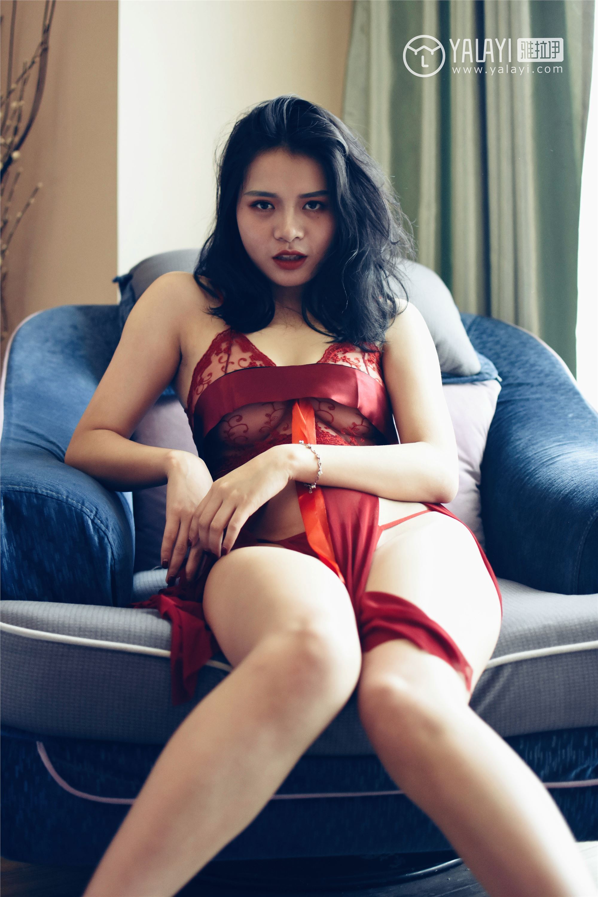 [YALAYI雅拉伊]2018.11.03 No.014 心蕊的红色睡袍 米心蕊