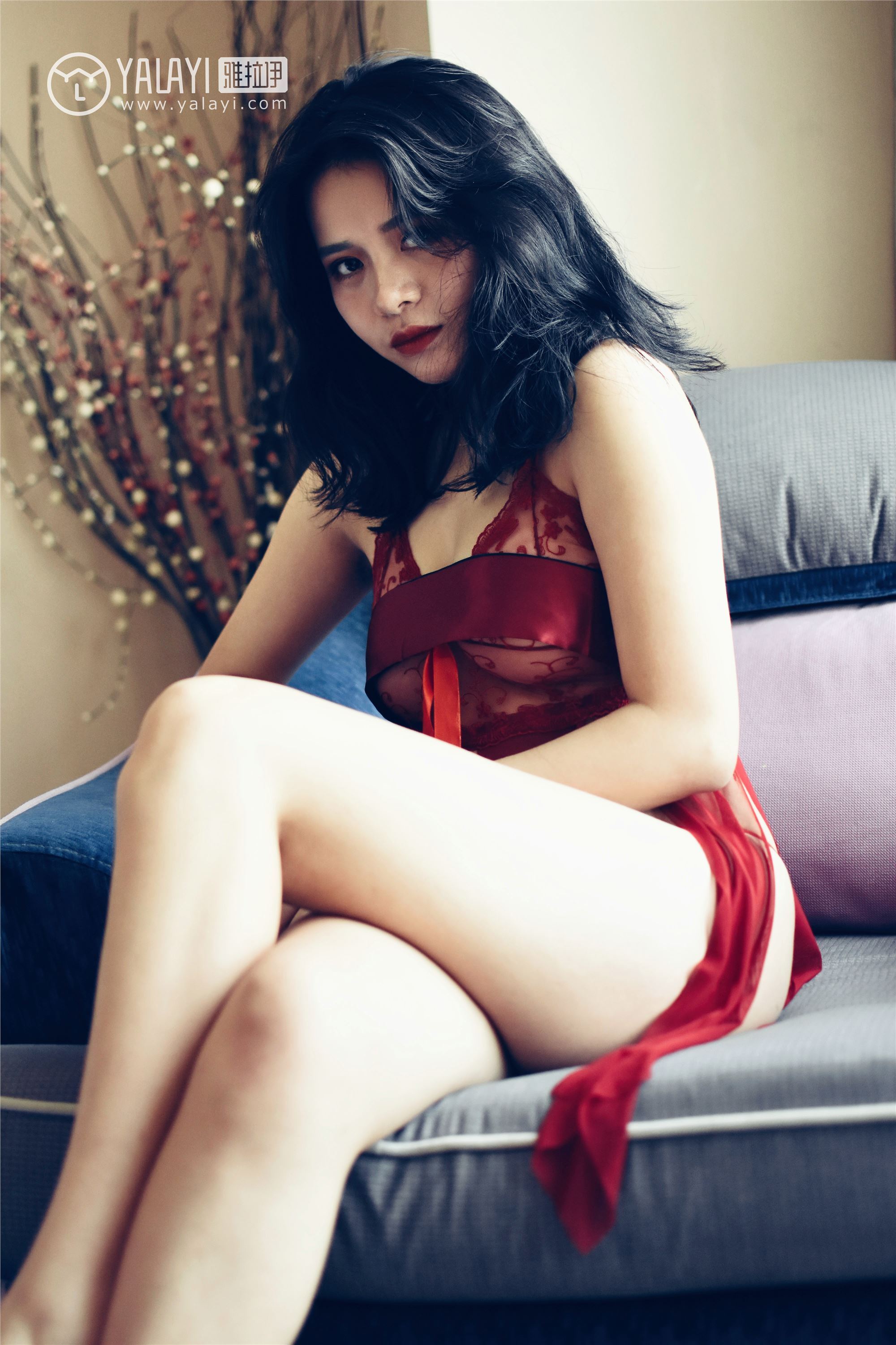 [YALAYI雅拉伊]2018.11.03 No.014 心蕊的红色睡袍 米心蕊