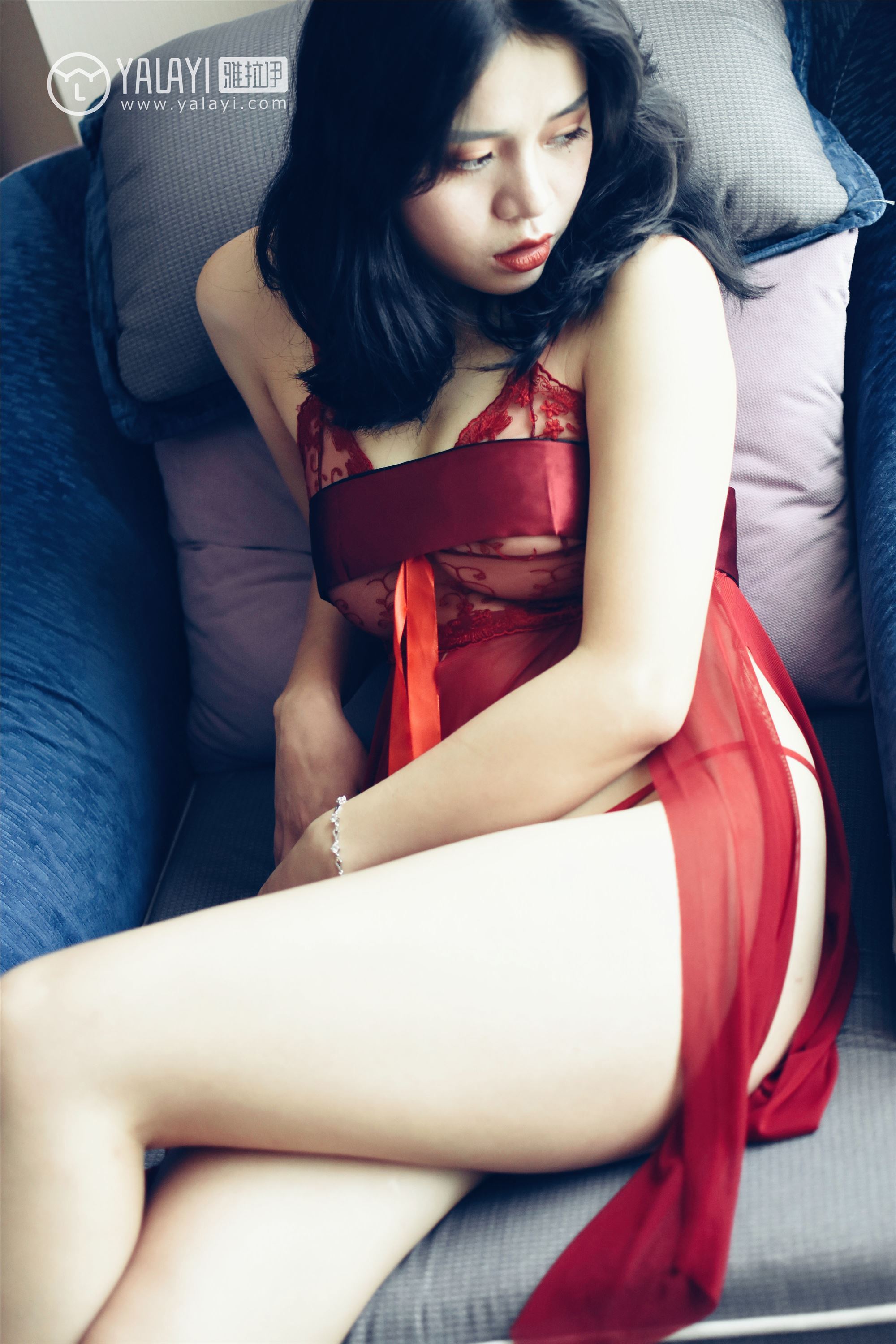 [YALAYI雅拉伊]2018.11.03 No.014 心蕊的红色睡袍 米心蕊