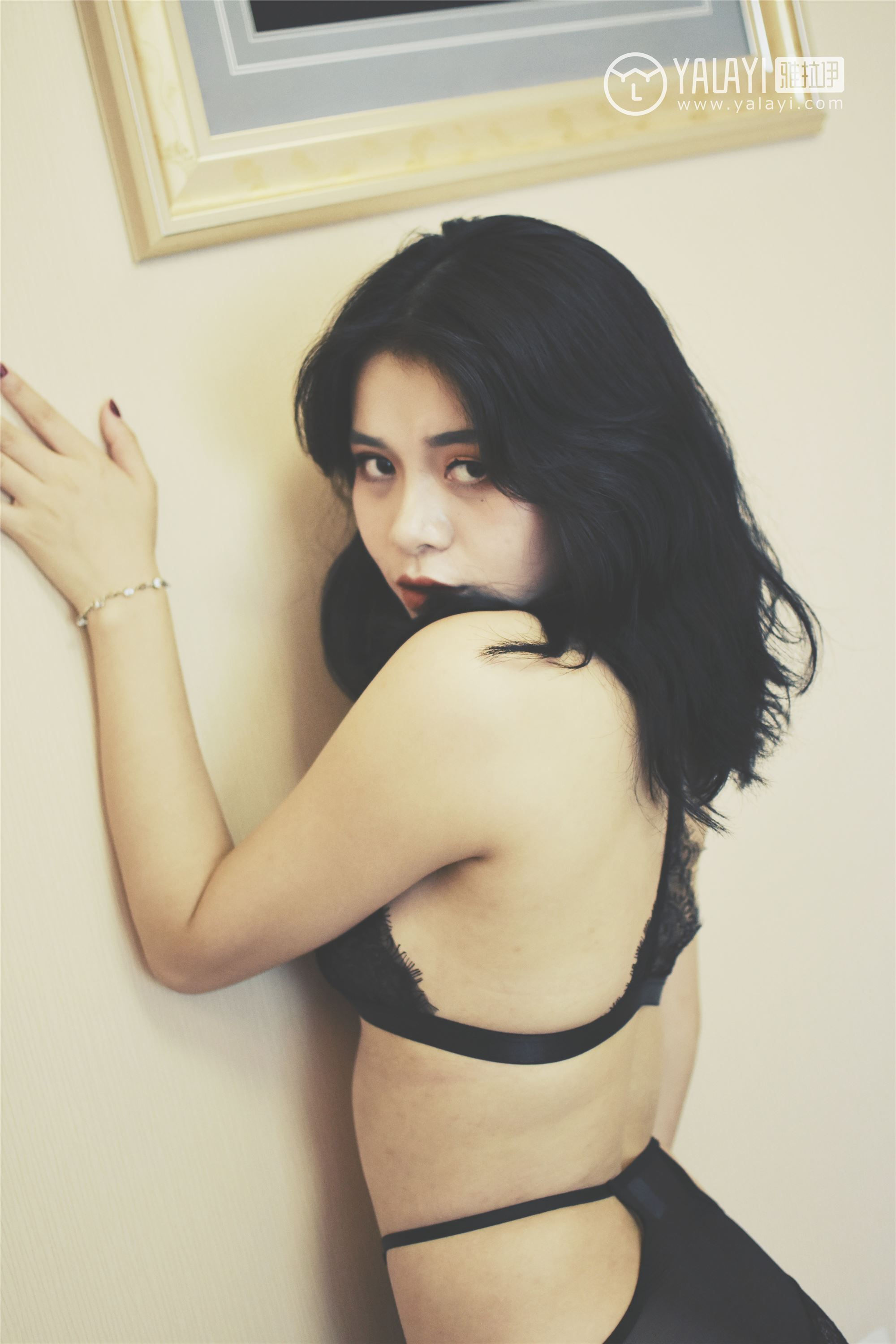 [YALAYI雅拉伊]2018.12.19 No.017 心蕊的蕾丝私房 米心蕊