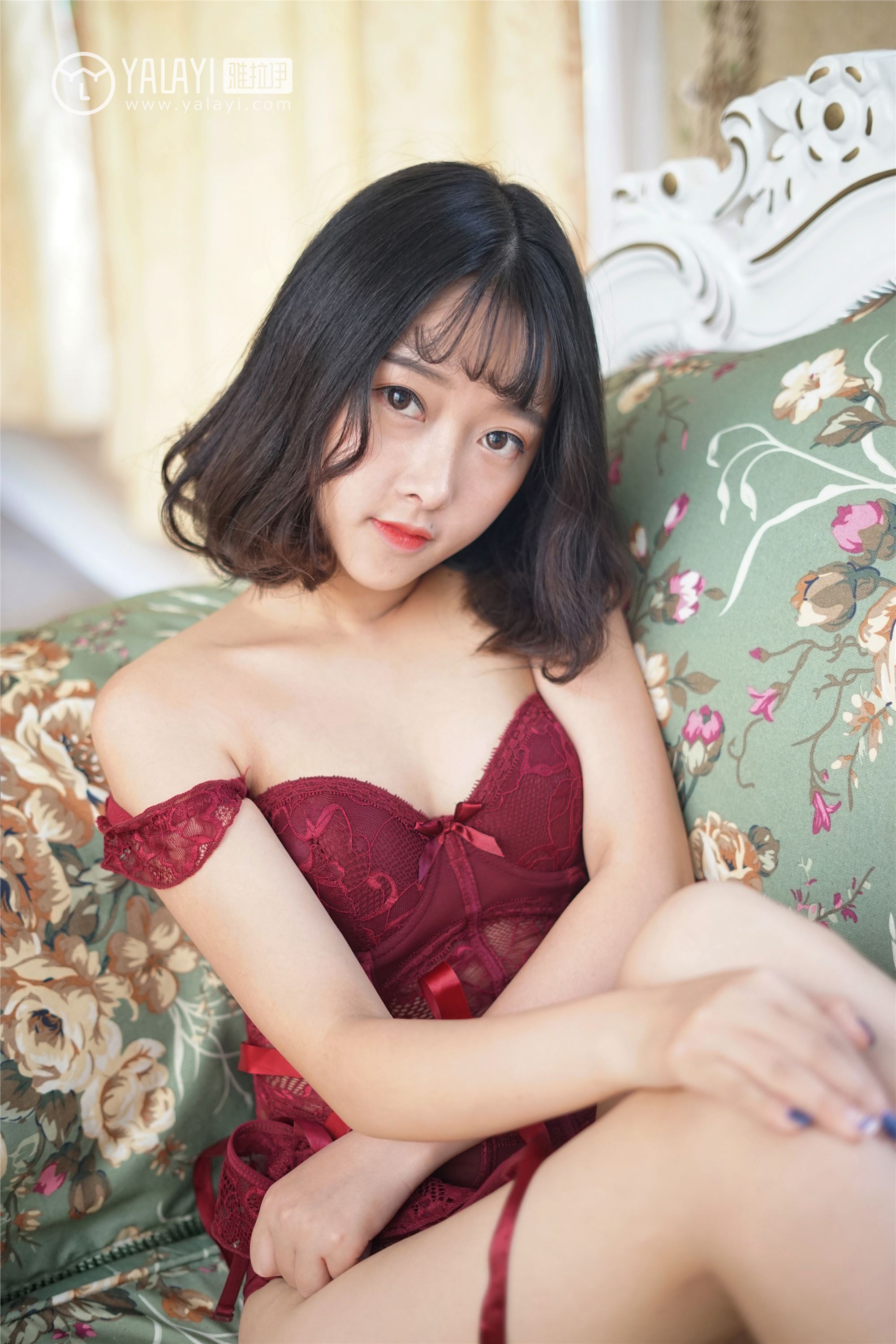 [YALAYI雅拉伊] 2018.12.28 No.025 醉在红酒杯里 王小淼