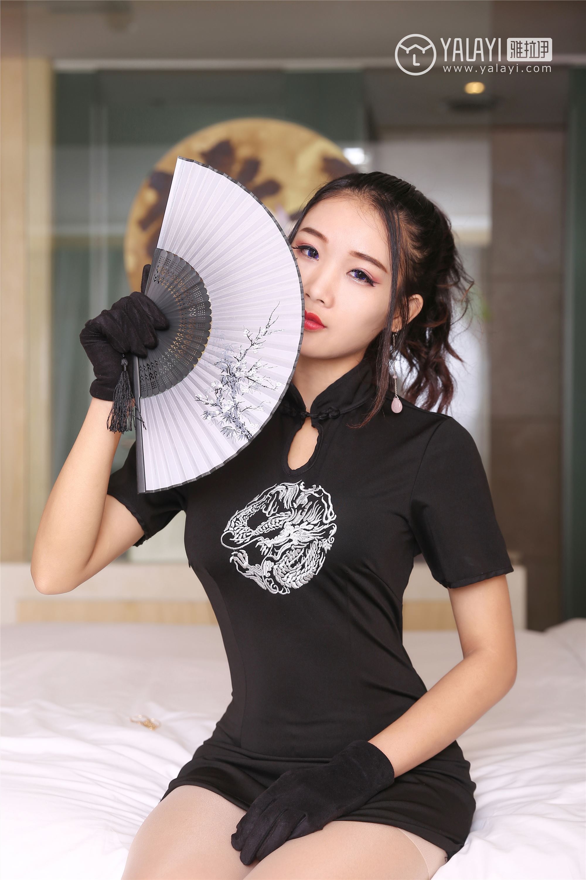 [YALAYI雅拉伊]2018.12.12 No.028 禁欲系旗袍 兔洱