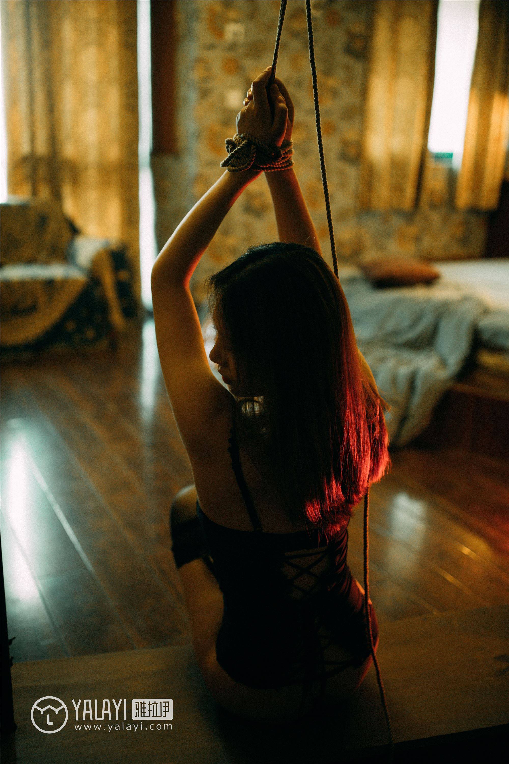 [YALAYI雅拉伊]2018.08.20 No.052 被遗忘的房间 李颖惠惠