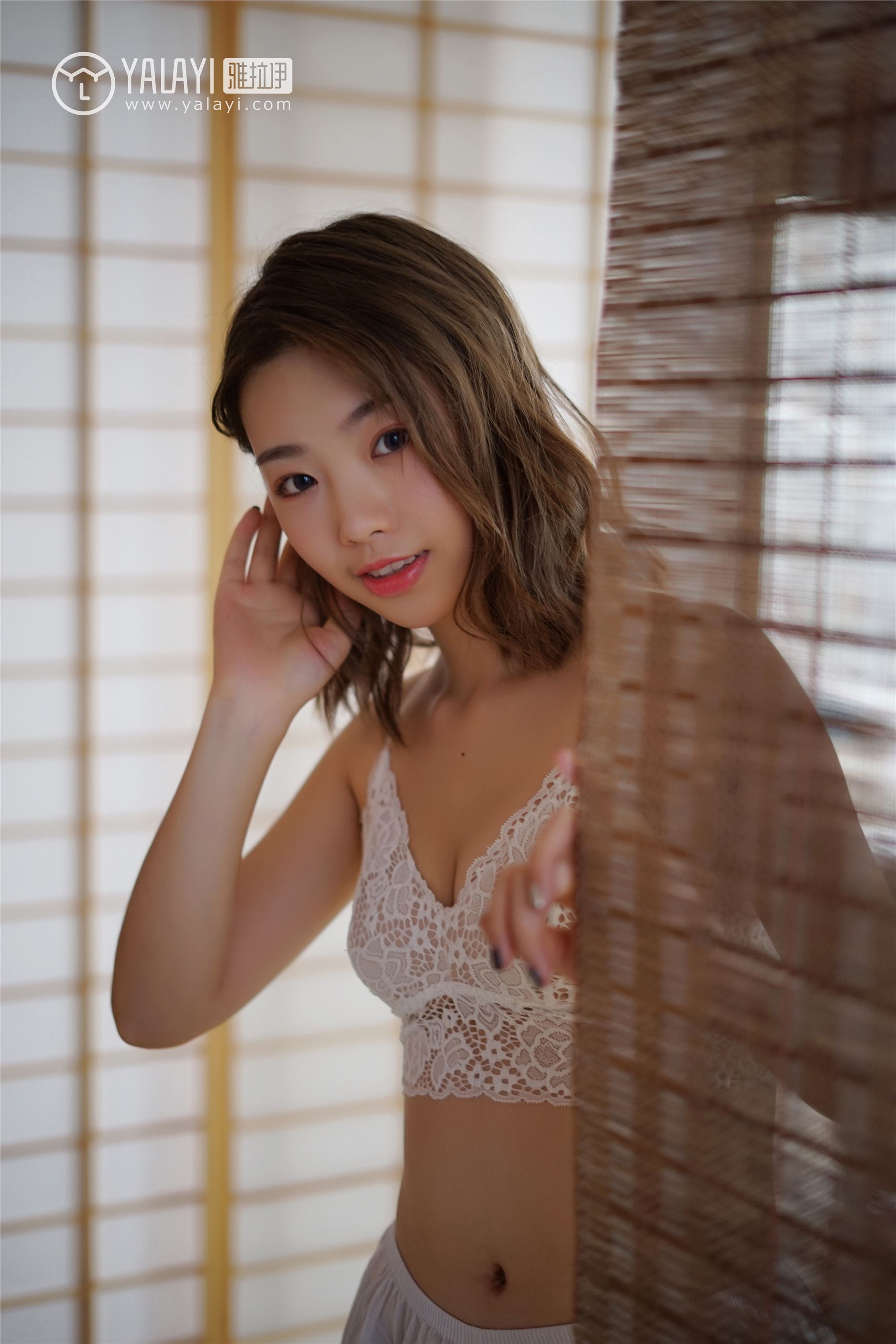 [YALAYI雅拉伊]2019.02.23 No.053 要有光 严冰冰