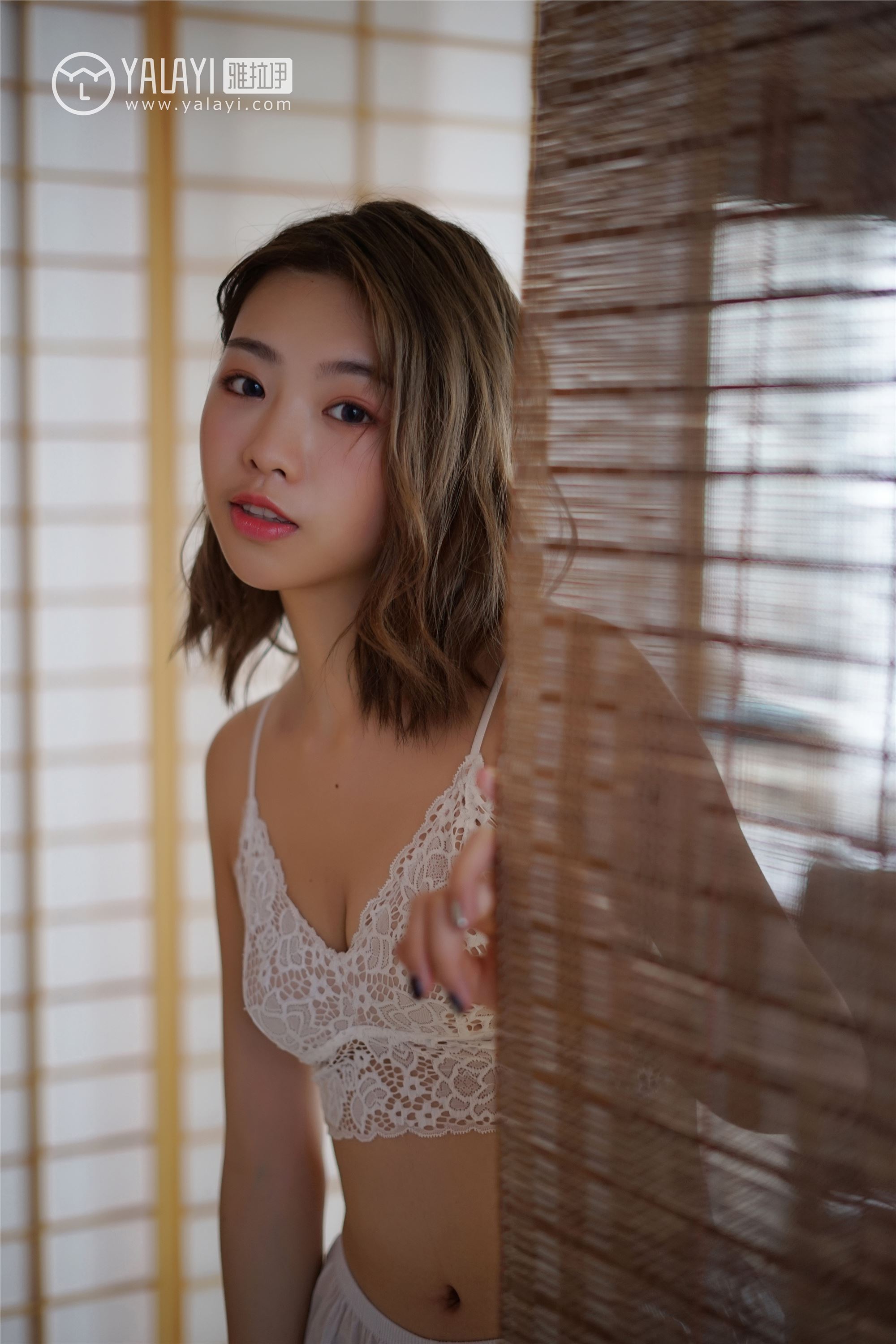 [YALAYI雅拉伊]2019.02.23 No.053 要有光 严冰冰