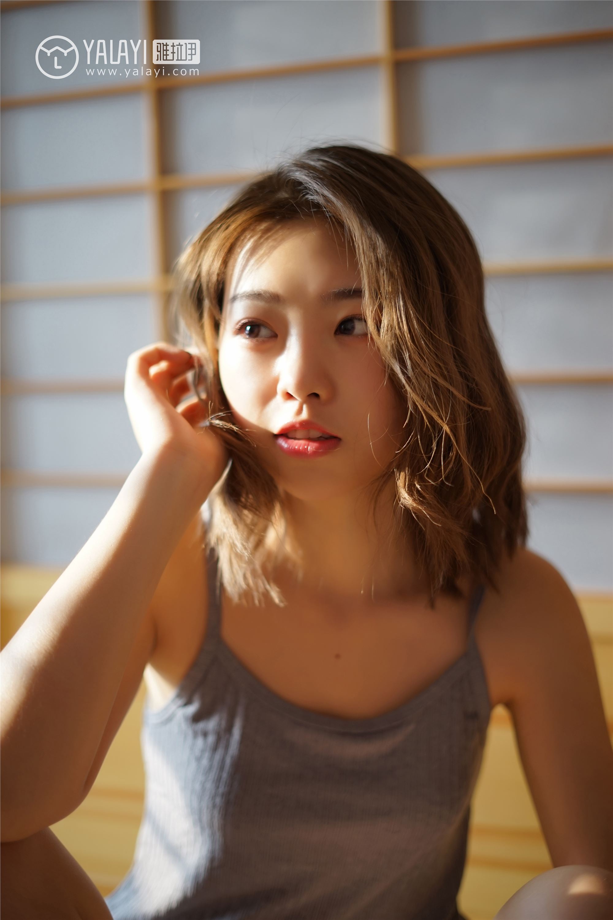 [YALAYI雅拉伊]2019.02.23 No.053 要有光 严冰冰