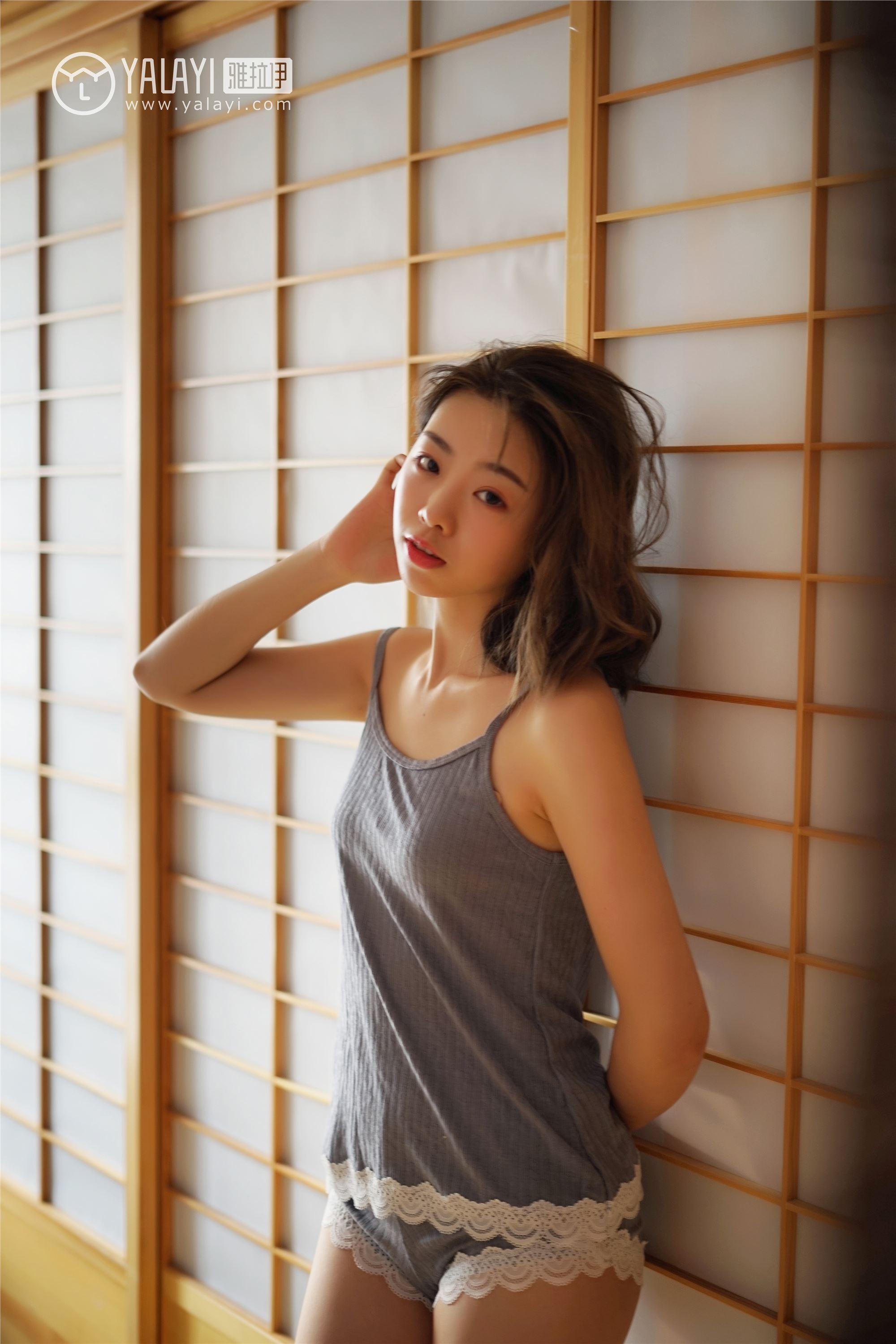 [YALAYI雅拉伊]2019.02.23 No.053 要有光 严冰冰