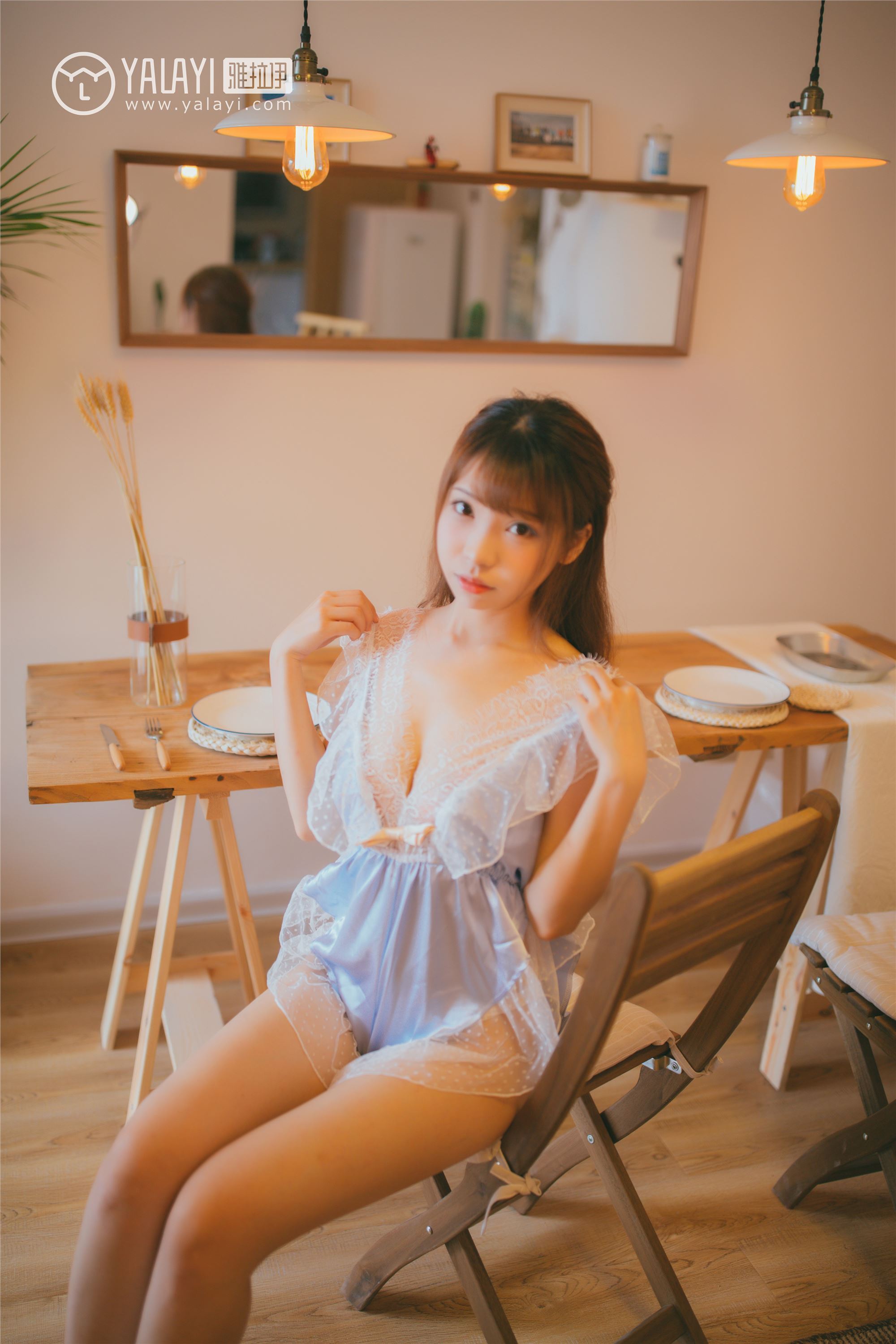 [YALAYI雅拉伊]2018.09.05 No.064 凝望 水花儿