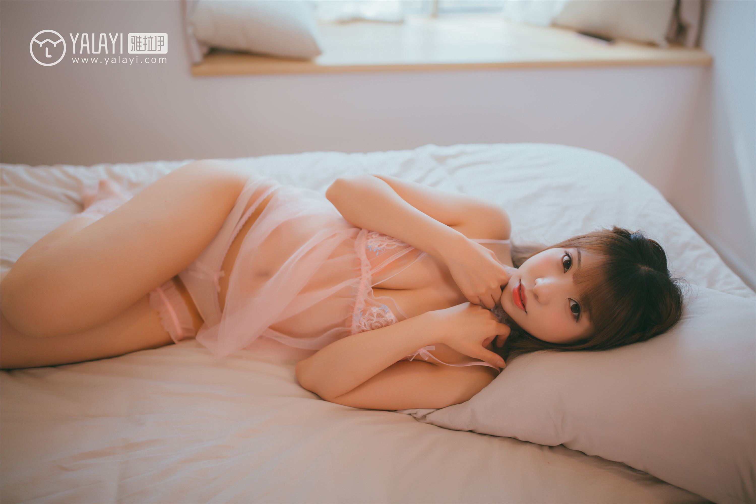 [YALAYI雅拉伊]2018.09.10 No.067 无痕 水花儿