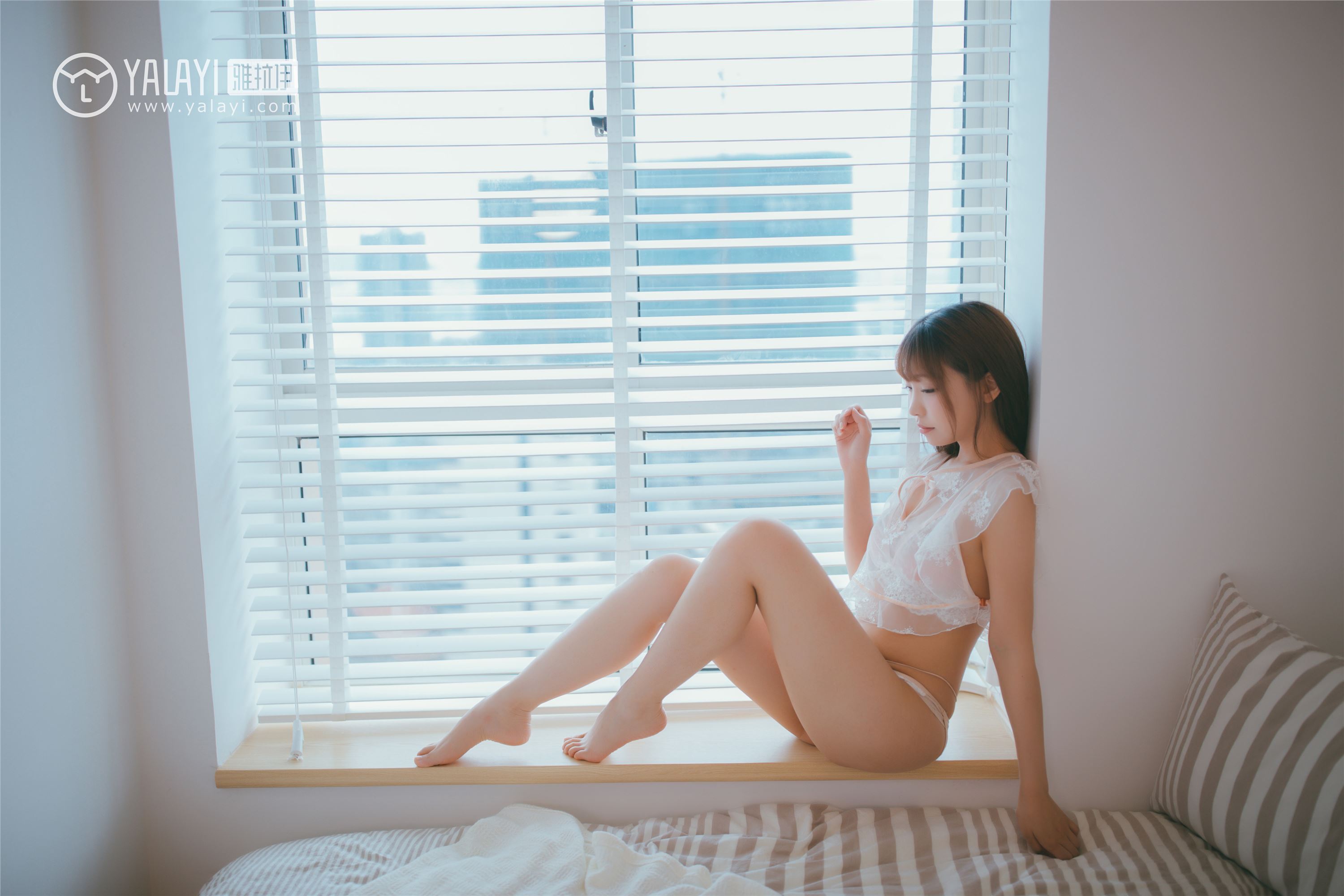 [YALAYI雅拉伊]2018.09.10 No.067 无痕 水花儿