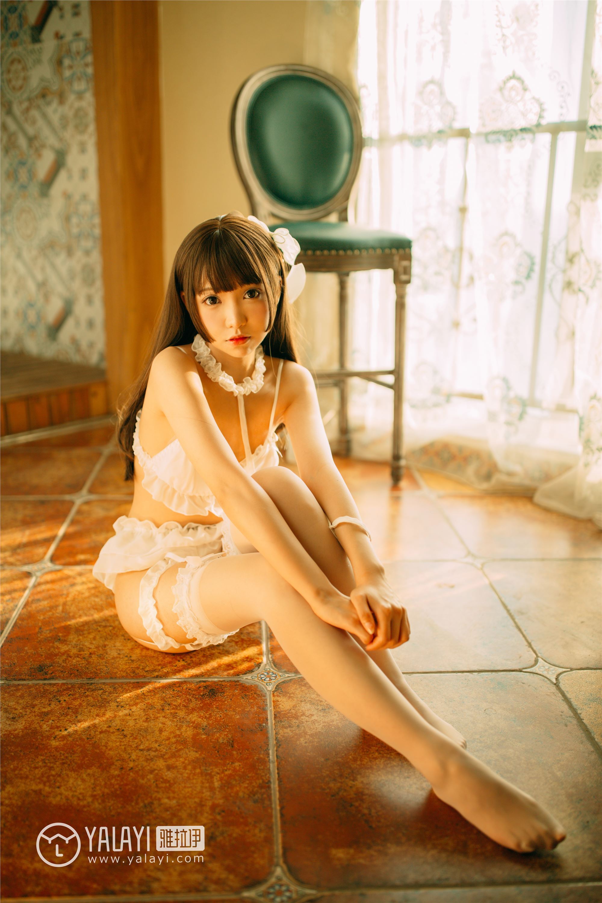 [YALAYI雅拉伊]2018.09.17 No.072 梦里梦外 水花儿