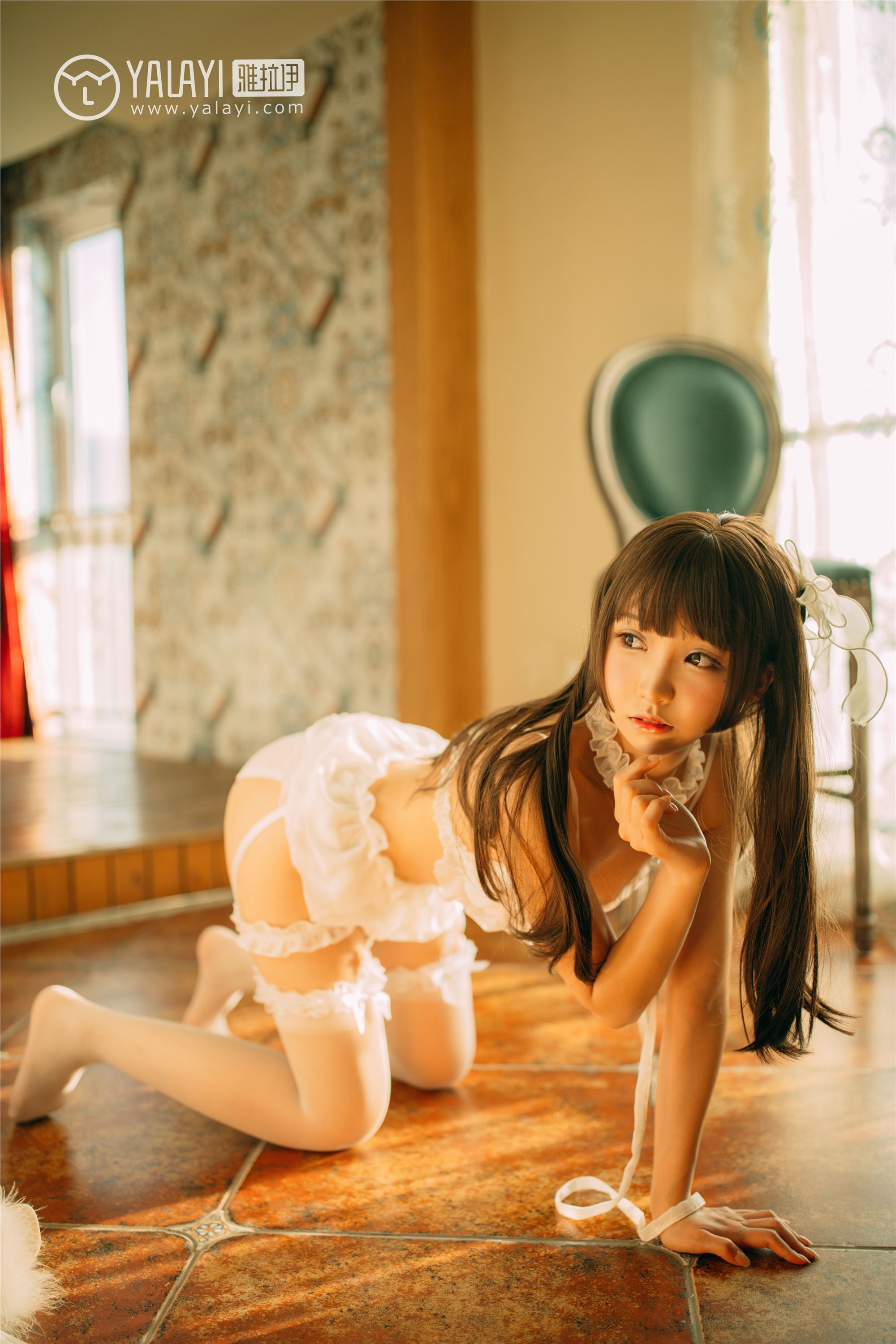 [YALAYI雅拉伊]2018.09.17 No.072 梦里梦外 水花儿