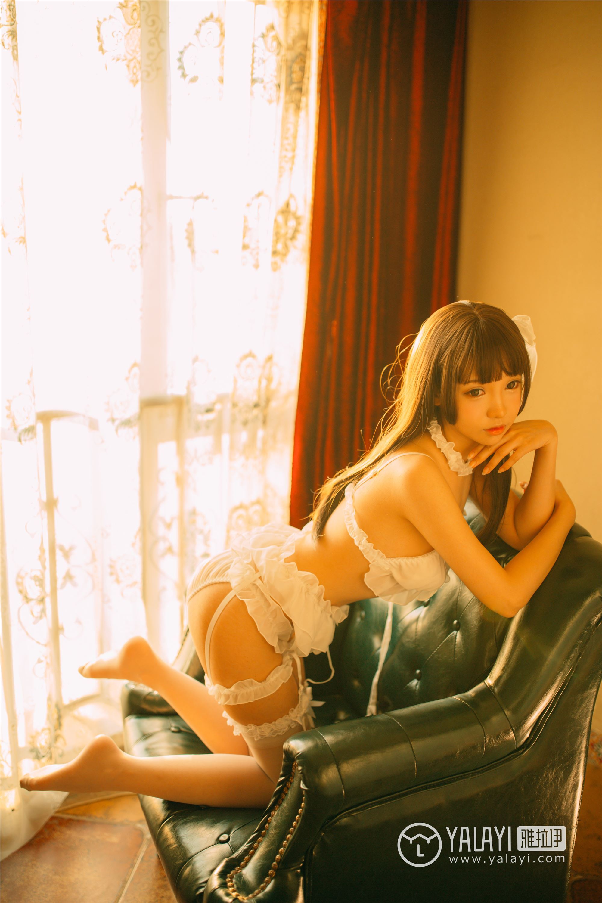 [YALAYI雅拉伊]2018.09.17 No.072 梦里梦外 水花儿