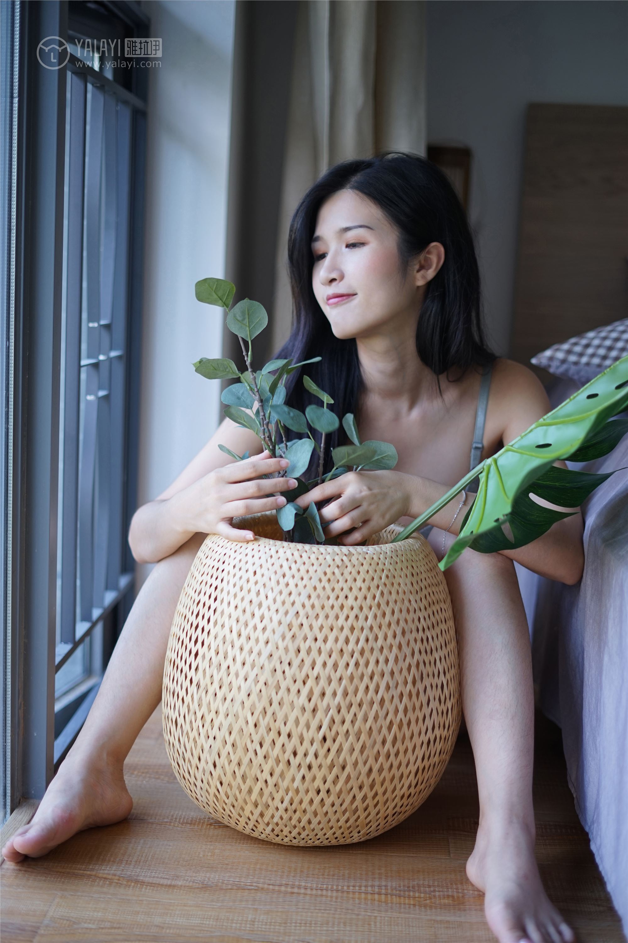 [YALAYI雅拉伊]2019.03.25 No.096 灰色渐白 塔塔