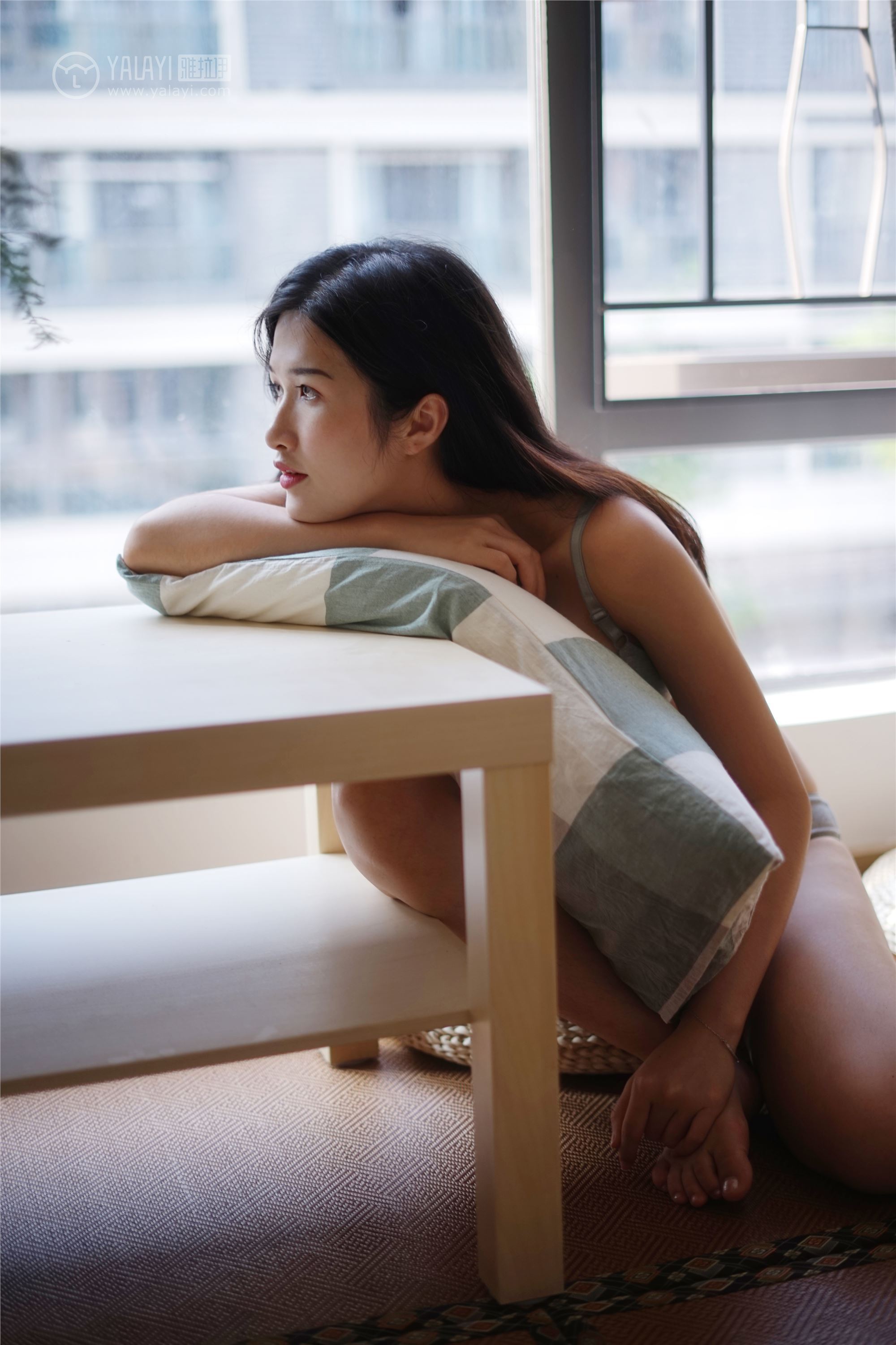 [YALAYI雅拉伊]2019.03.25 No.096 灰色渐白 塔塔