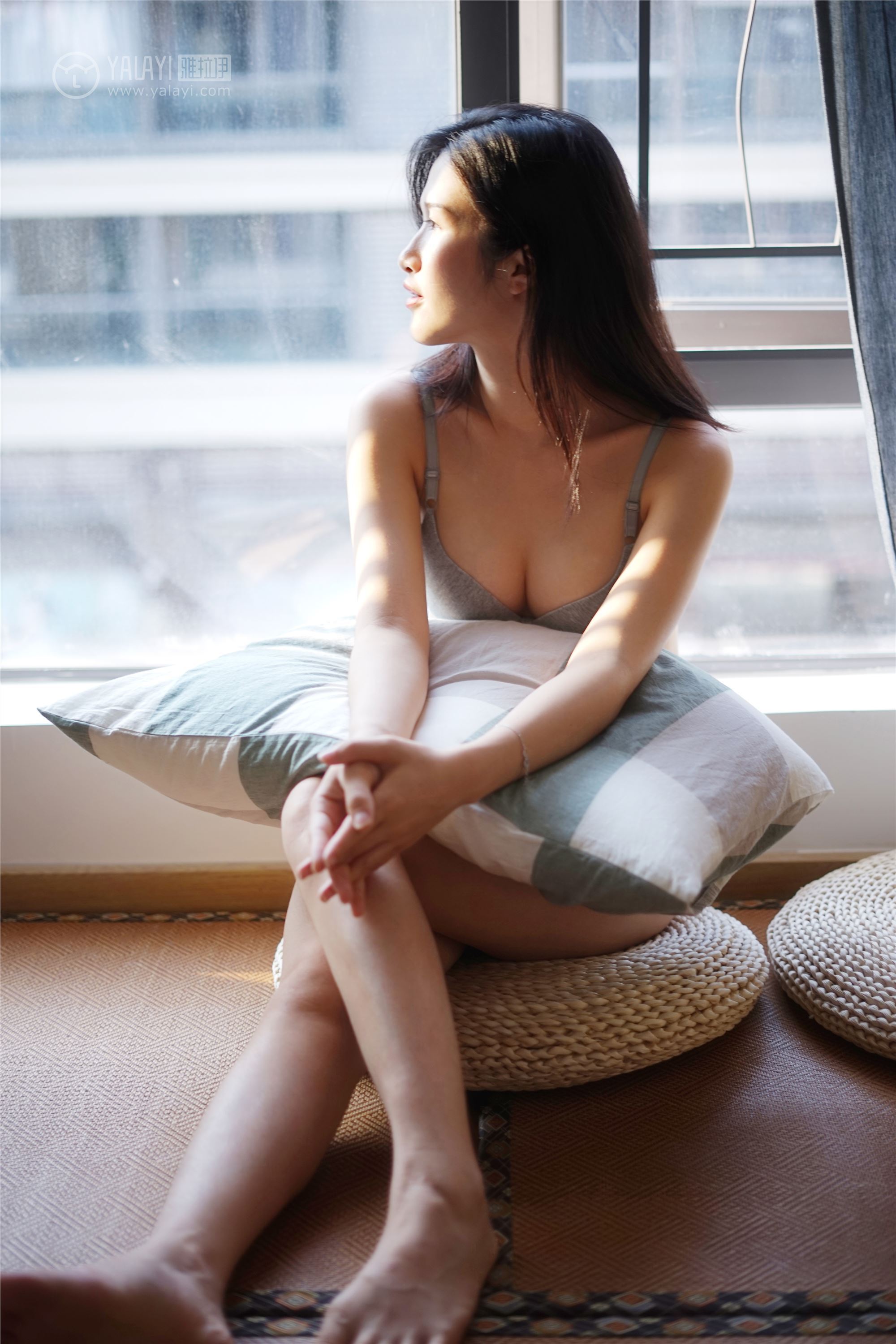 [YALAYI雅拉伊]2019.03.25 No.096 灰色渐白 塔塔