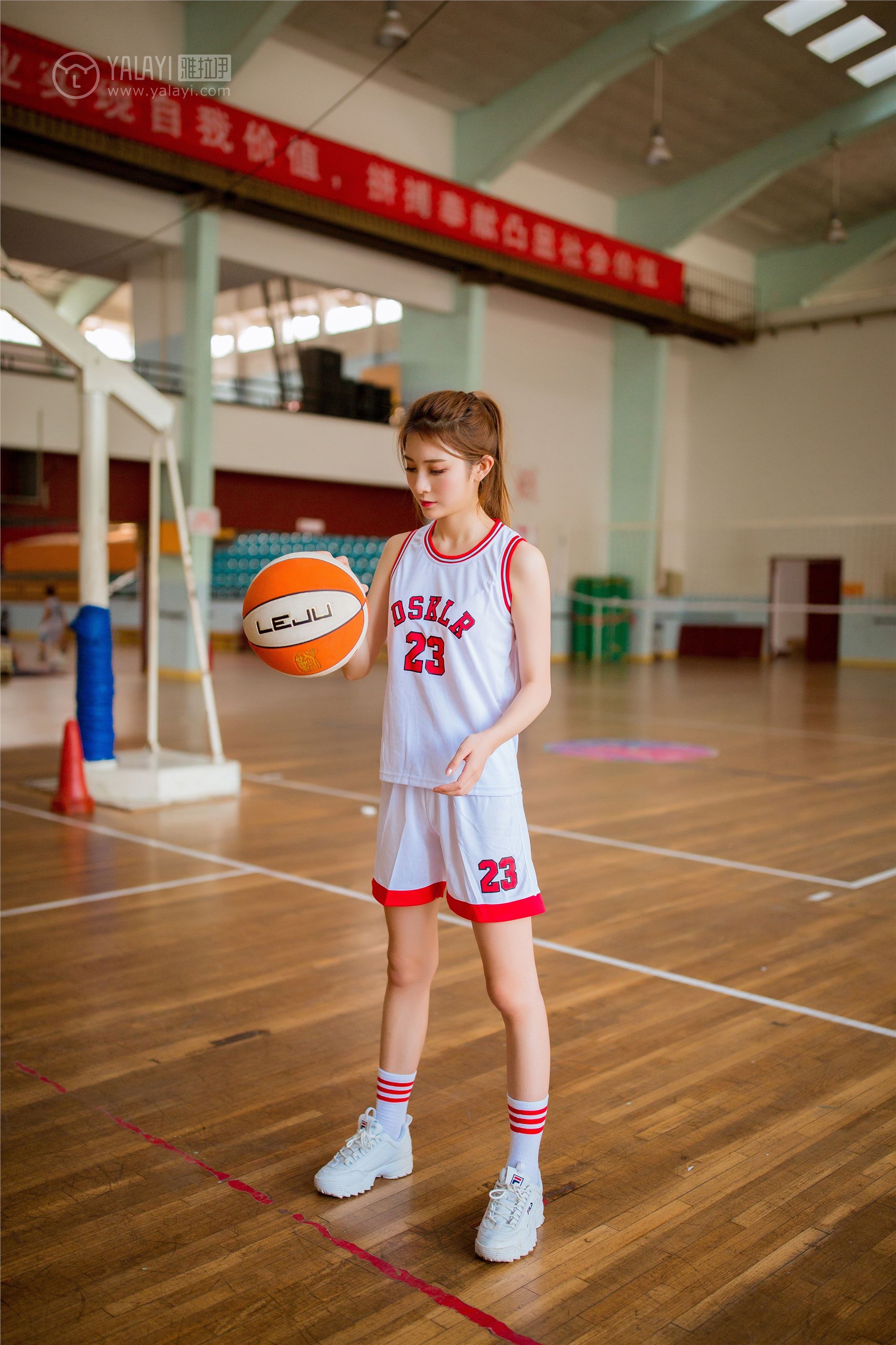 [YALAYI雅拉伊]2018.10.24 No.097 体育日 丸糯糯