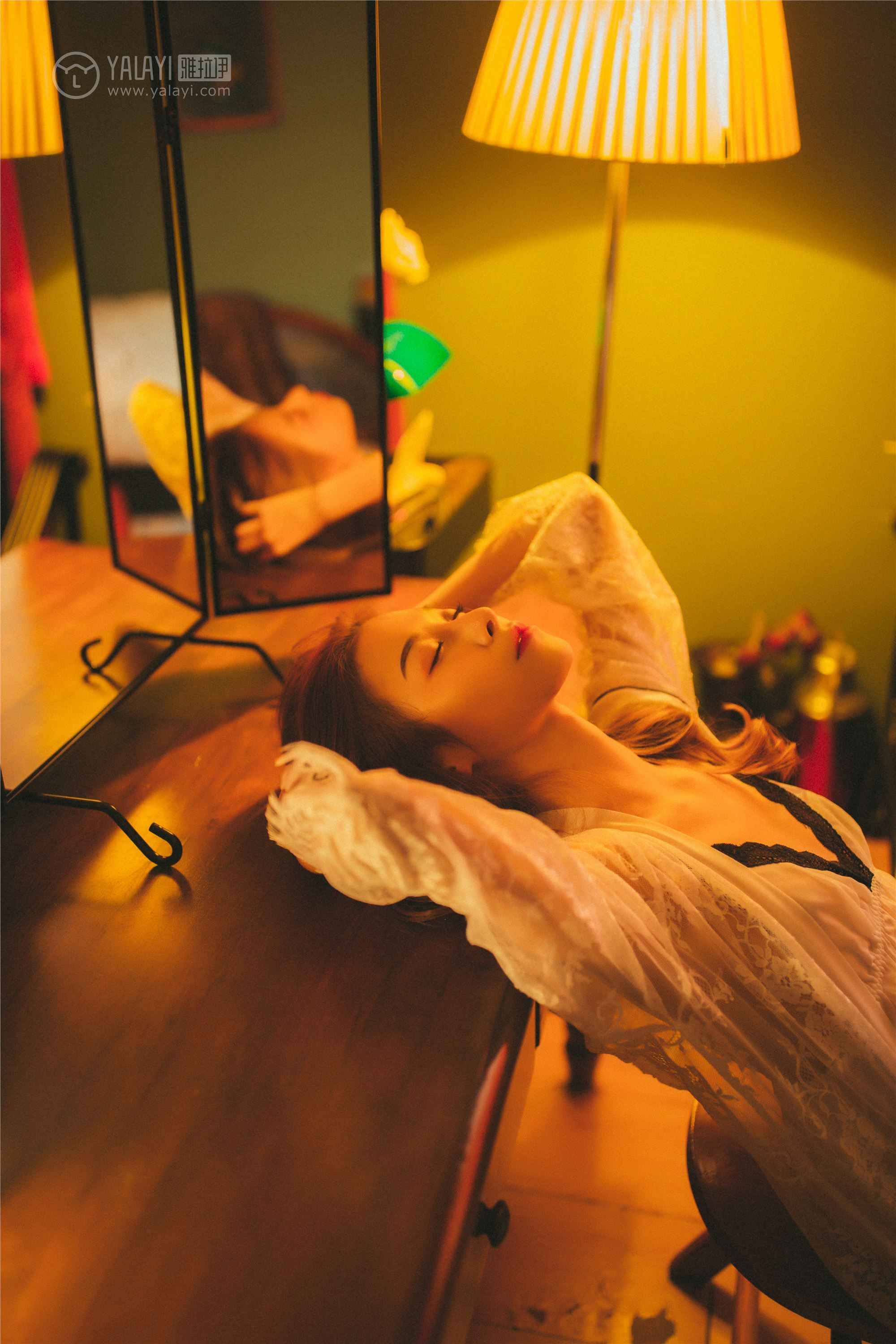 [YALAYI雅拉伊]2018.11.06 No.116 我在等你 倩微微