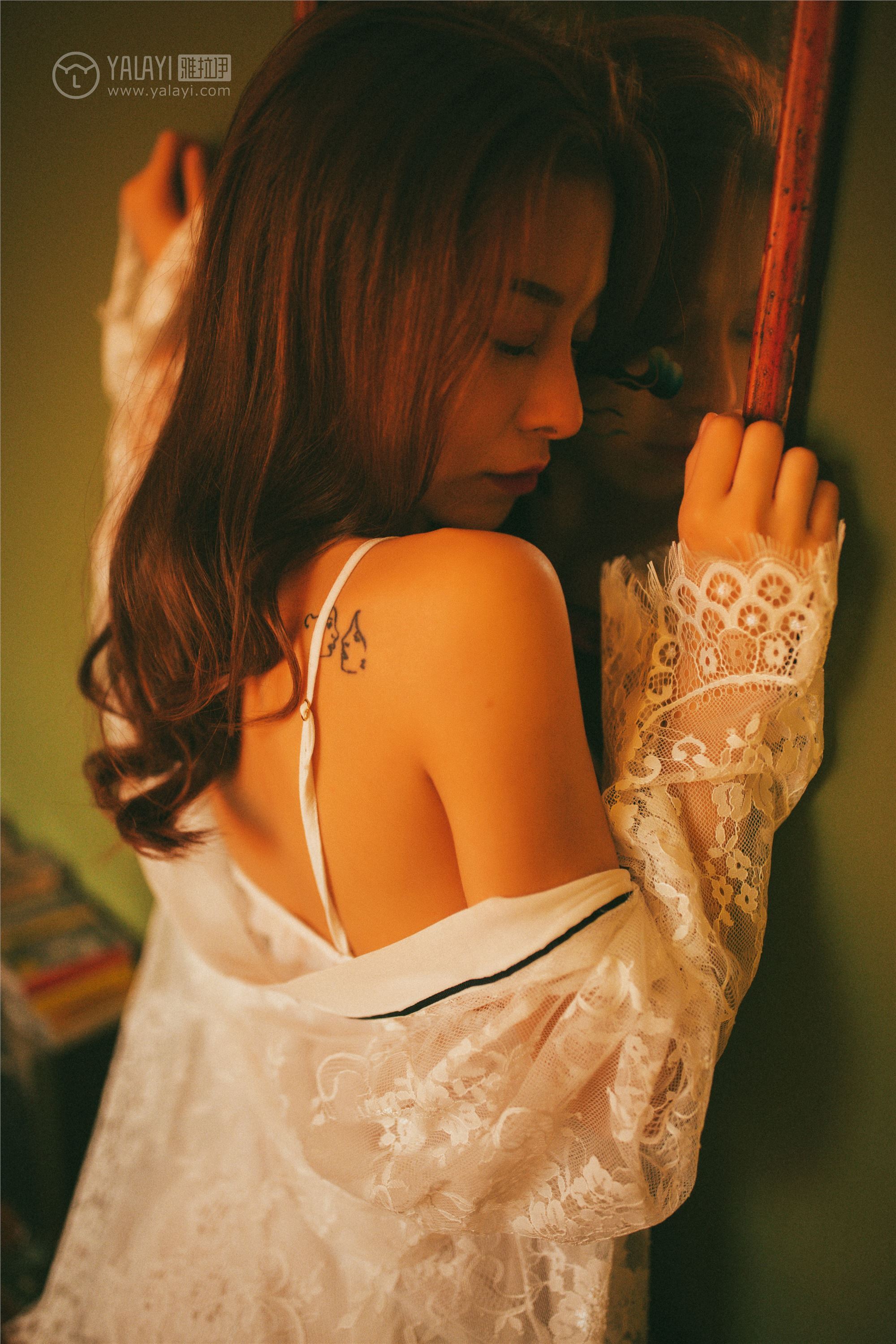 [YALAYI雅拉伊]2018.11.06 No.116 我在等你 倩微微