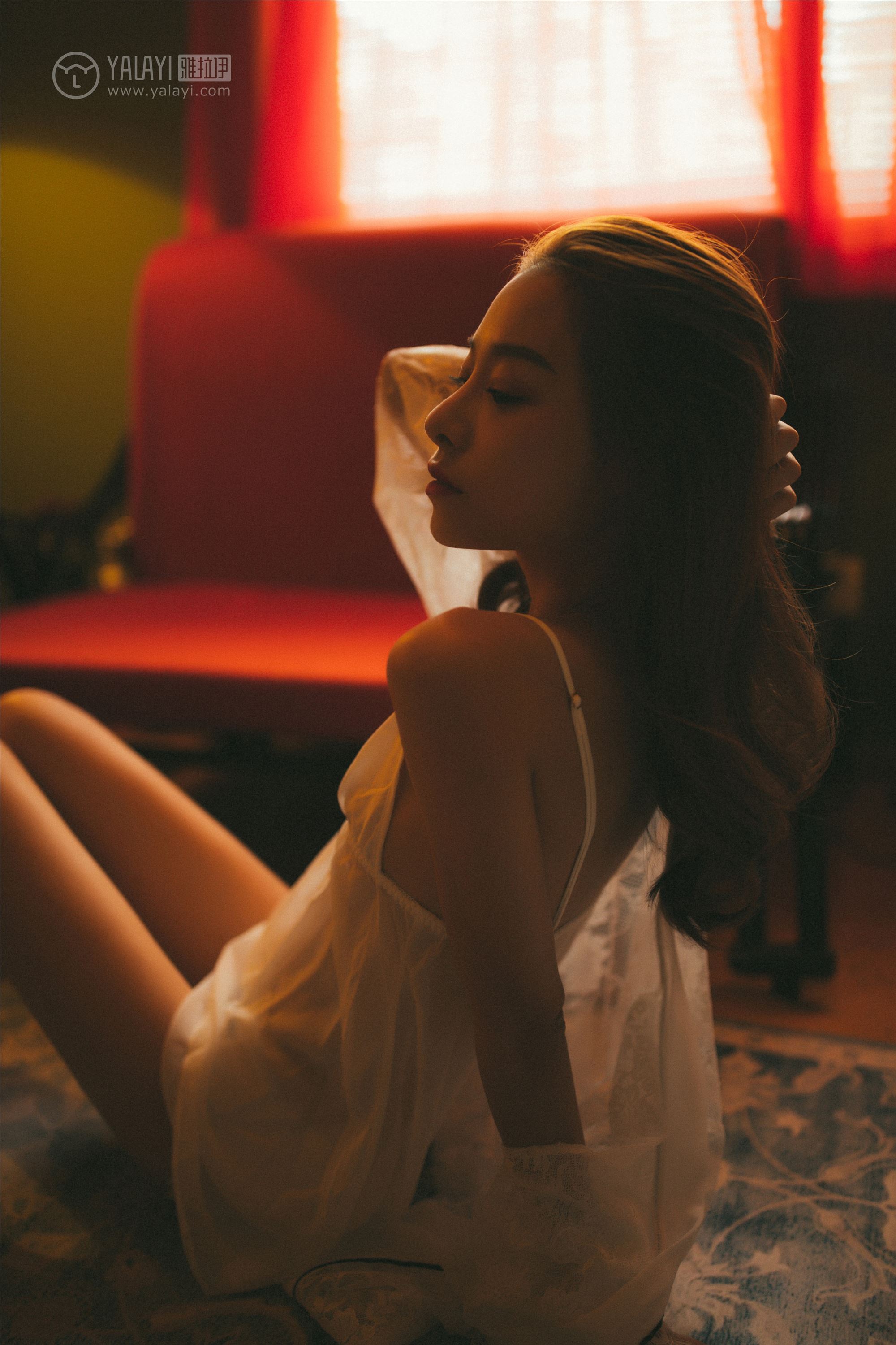 [YALAYI雅拉伊]2018.11.06 No.116 我在等你 倩微微