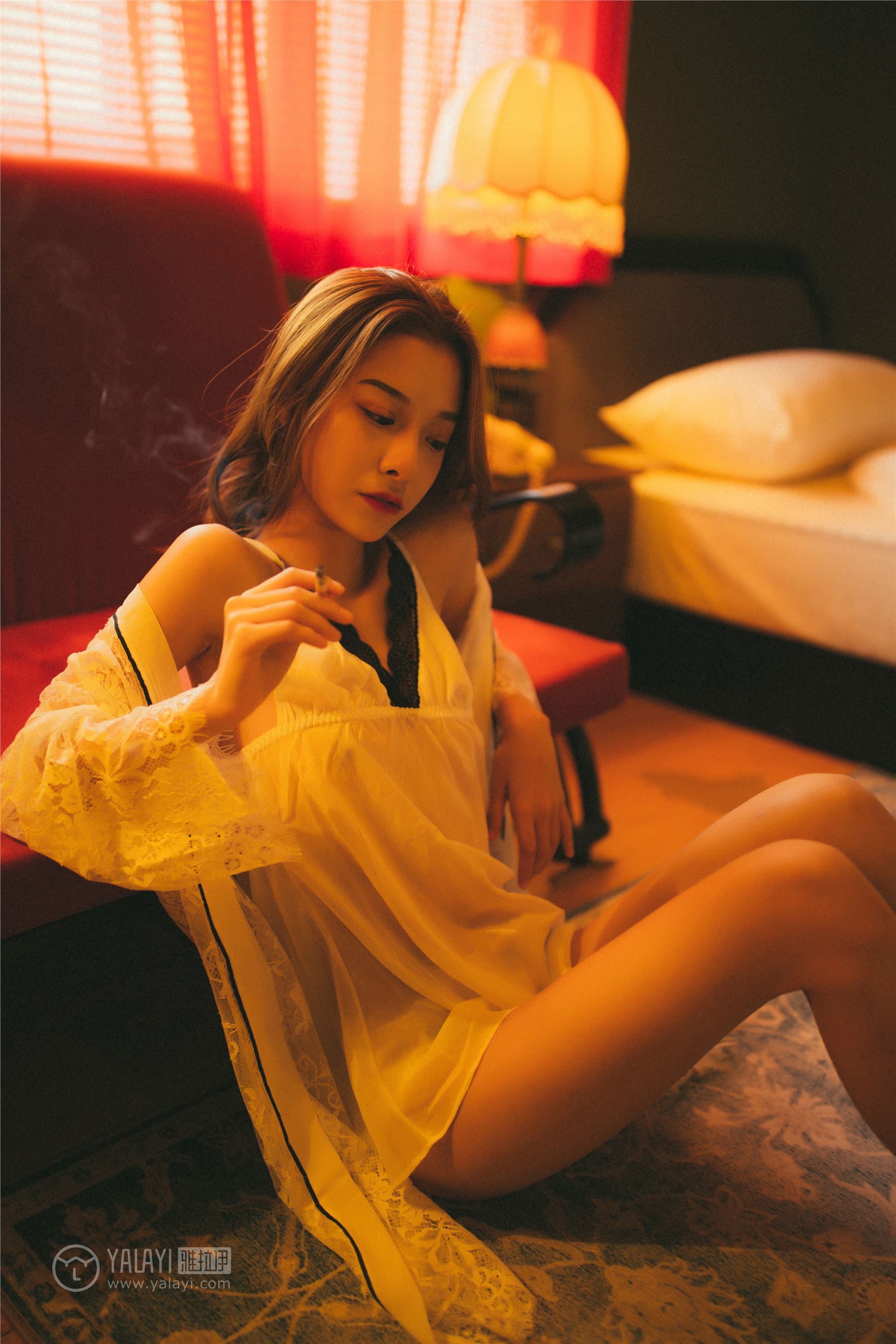 [YALAYI雅拉伊]2018.11.06 No.116 我在等你 倩微微