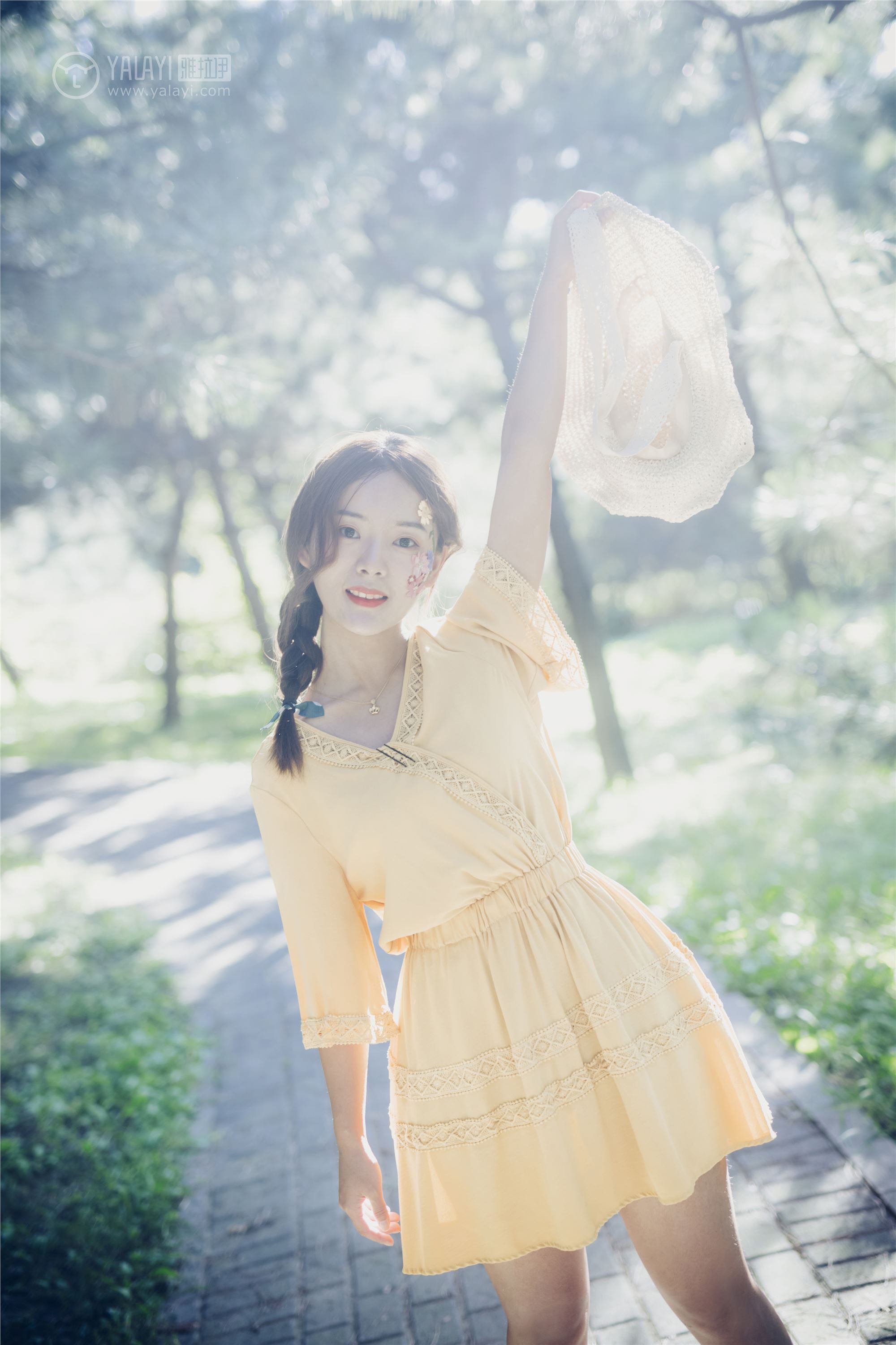 [YALAYI雅拉伊]2018.11.07 No.117 夏日小清新 白日梦