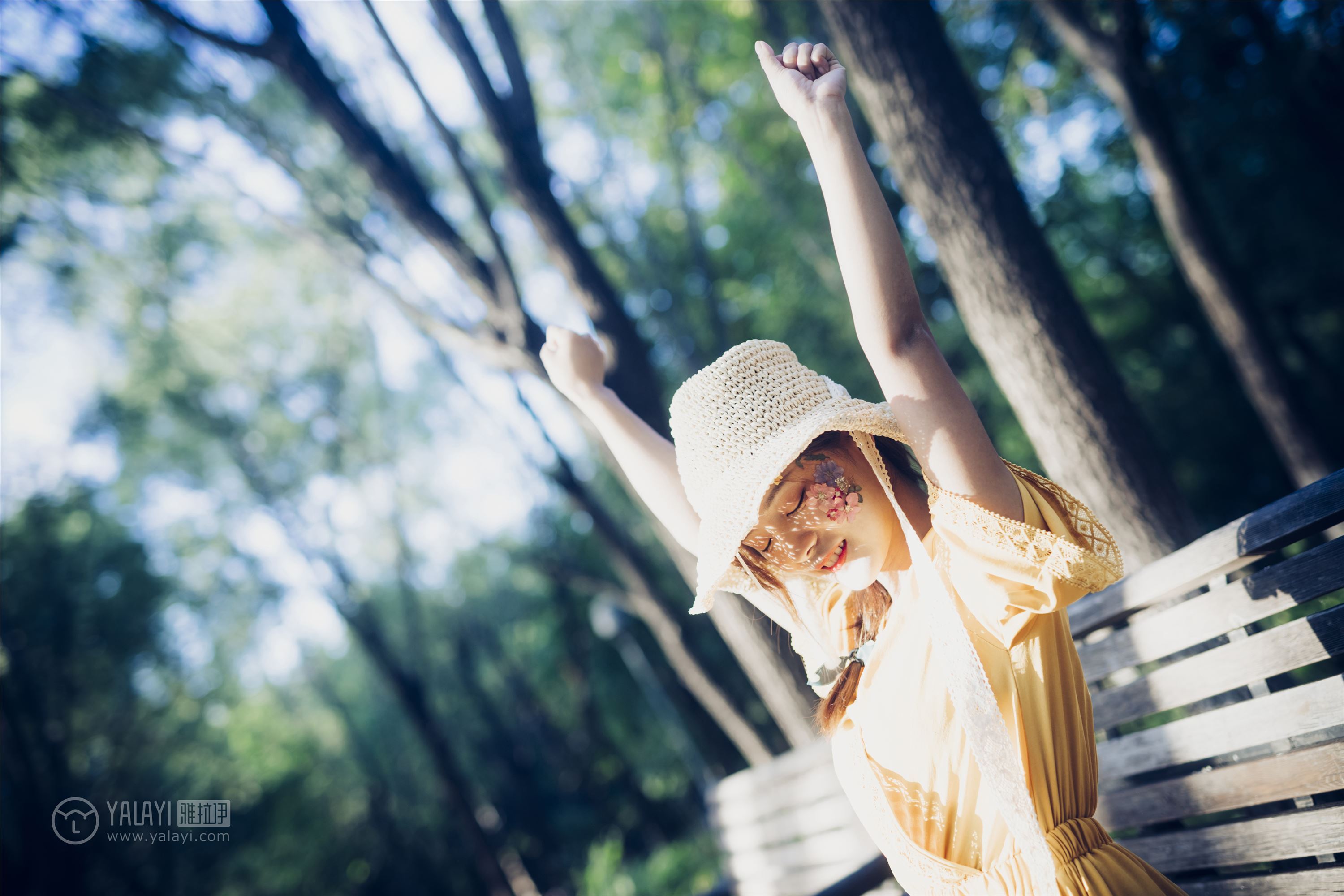 [YALAYI雅拉伊]2018.11.07 No.117 夏日小清新 白日梦