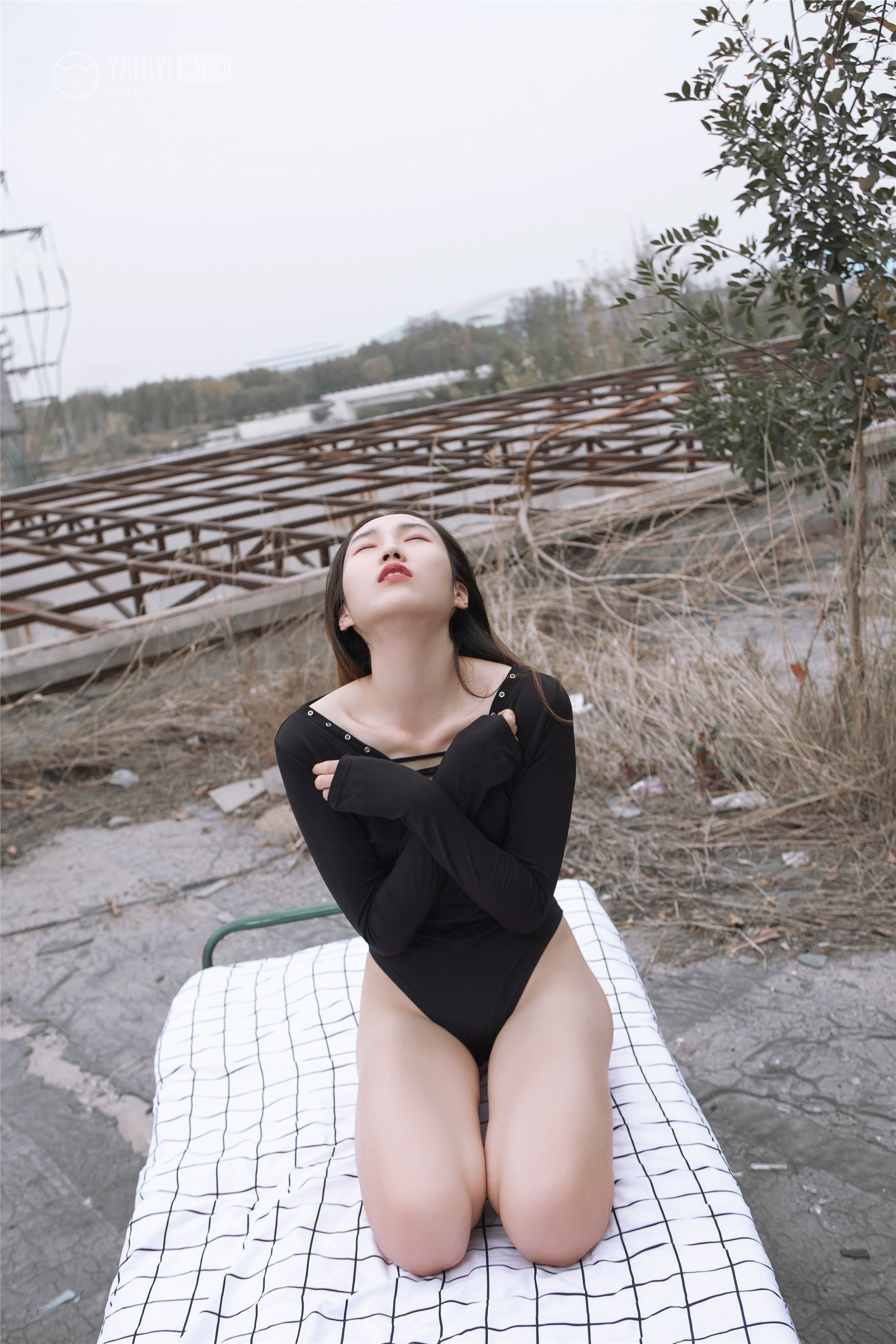[YALAYI雅拉伊]2018.11.14 No.122 黑色禁地 熏儿