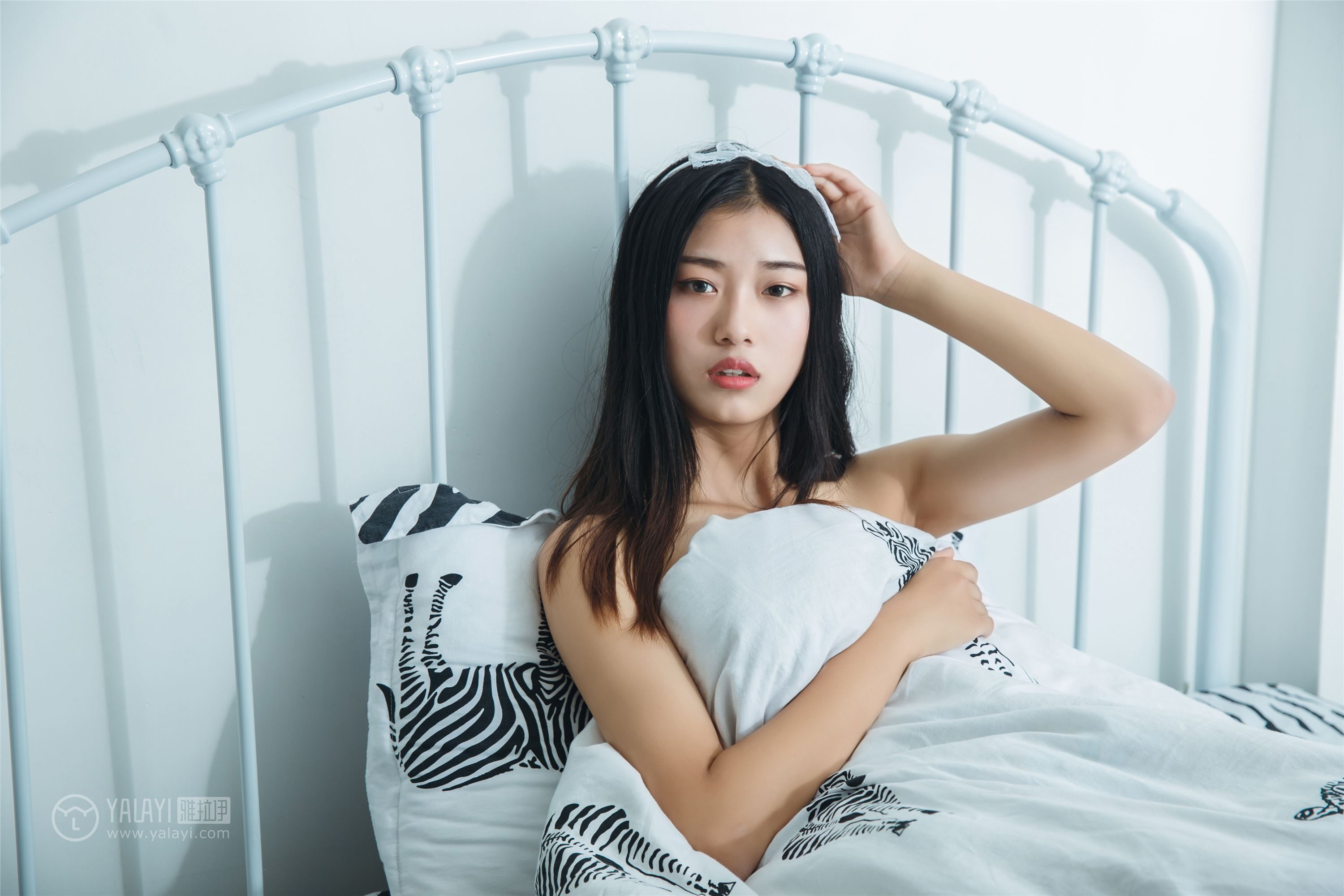 [YALAYI雅拉伊]2018.11.16 No.124 邻家小姐姐 和风