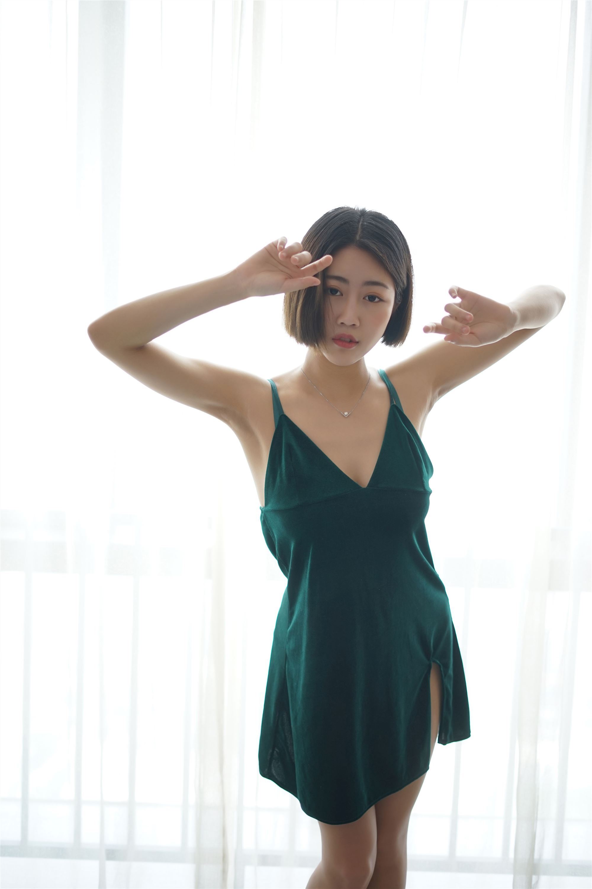 [YALAYI雅拉伊]2018.11.20 No.126 舞寂 肖萧